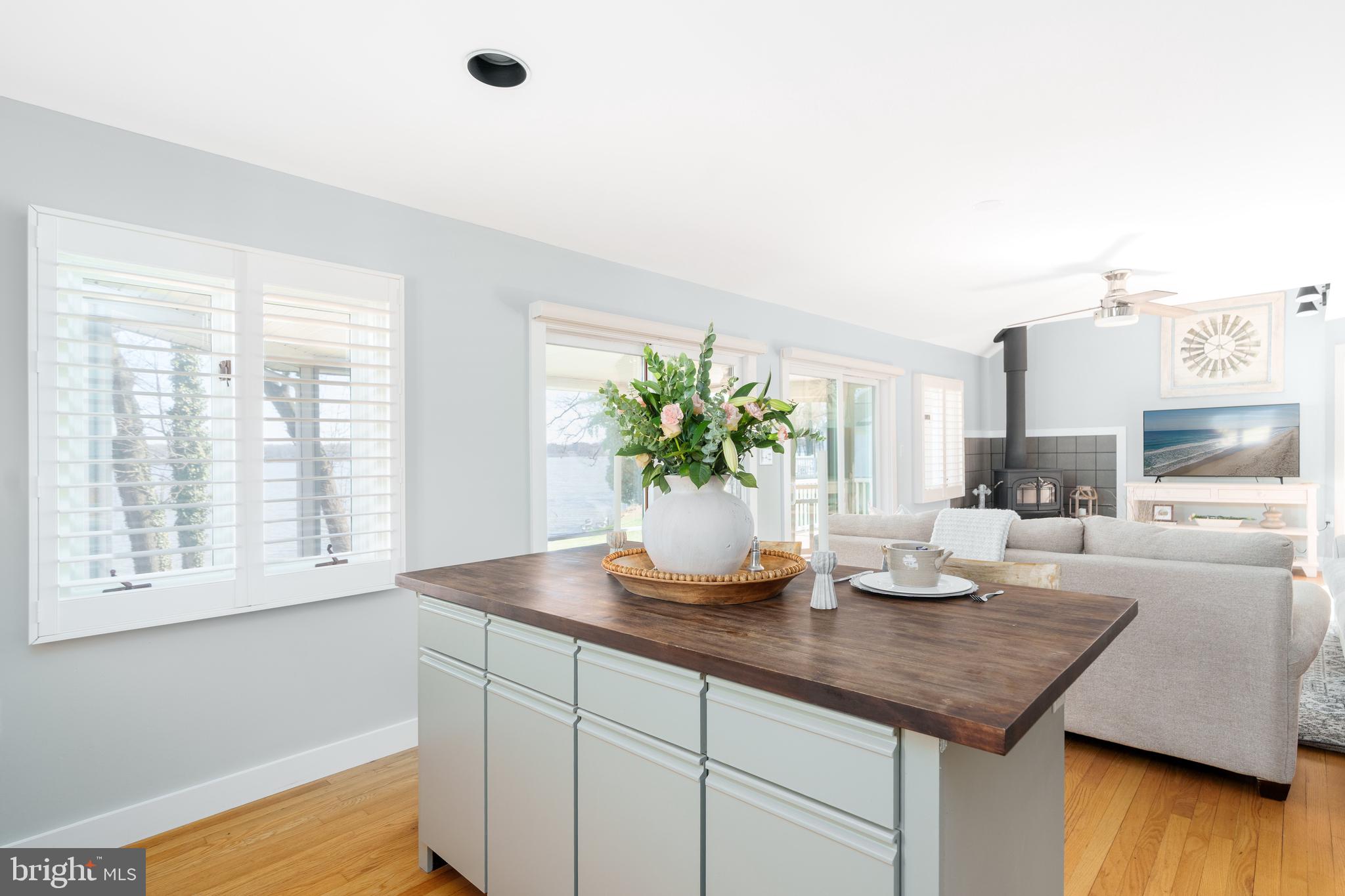 ELKMORE - Residential