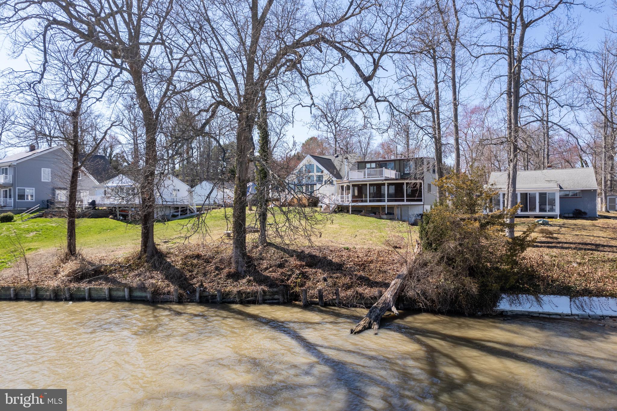 ELKMORE - Residential