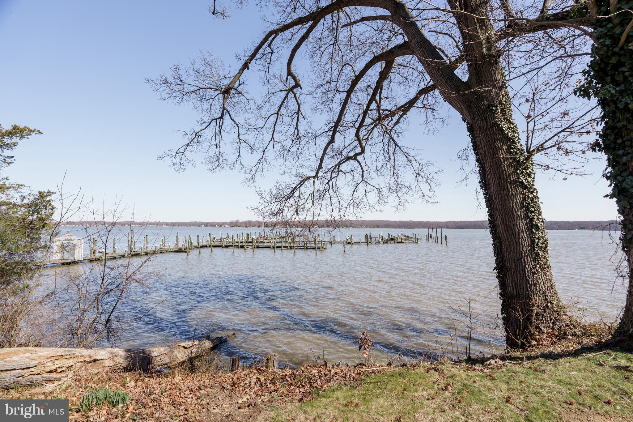 ELKMORE - Residential