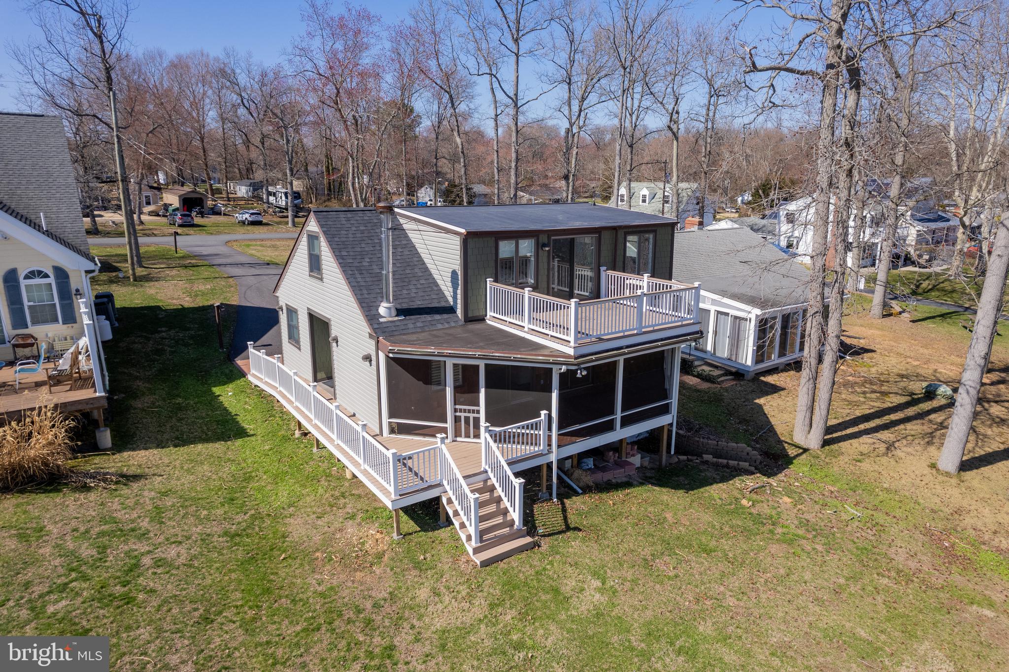 ELKMORE - Residential