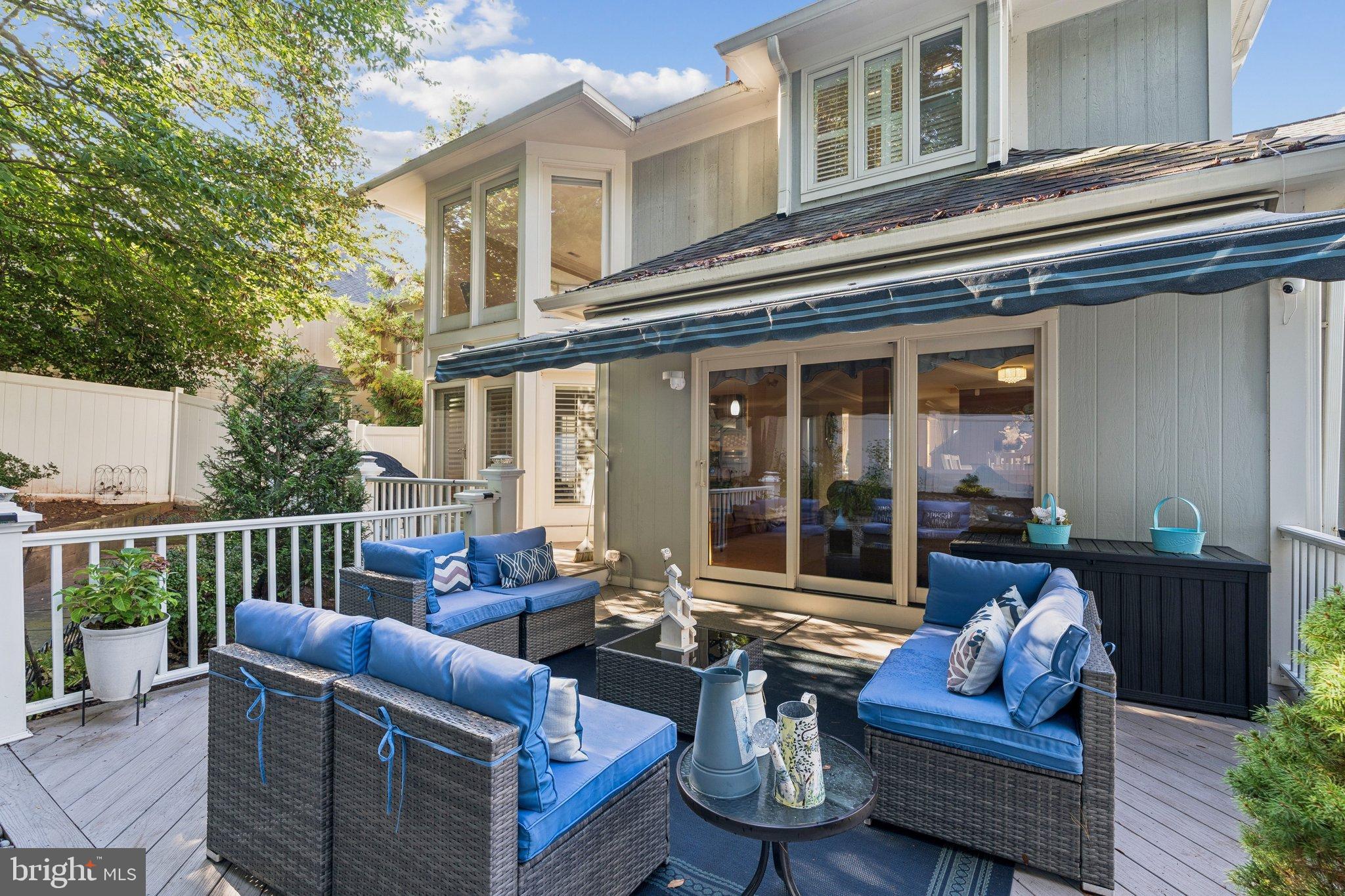 CASCADES - Residential Lease