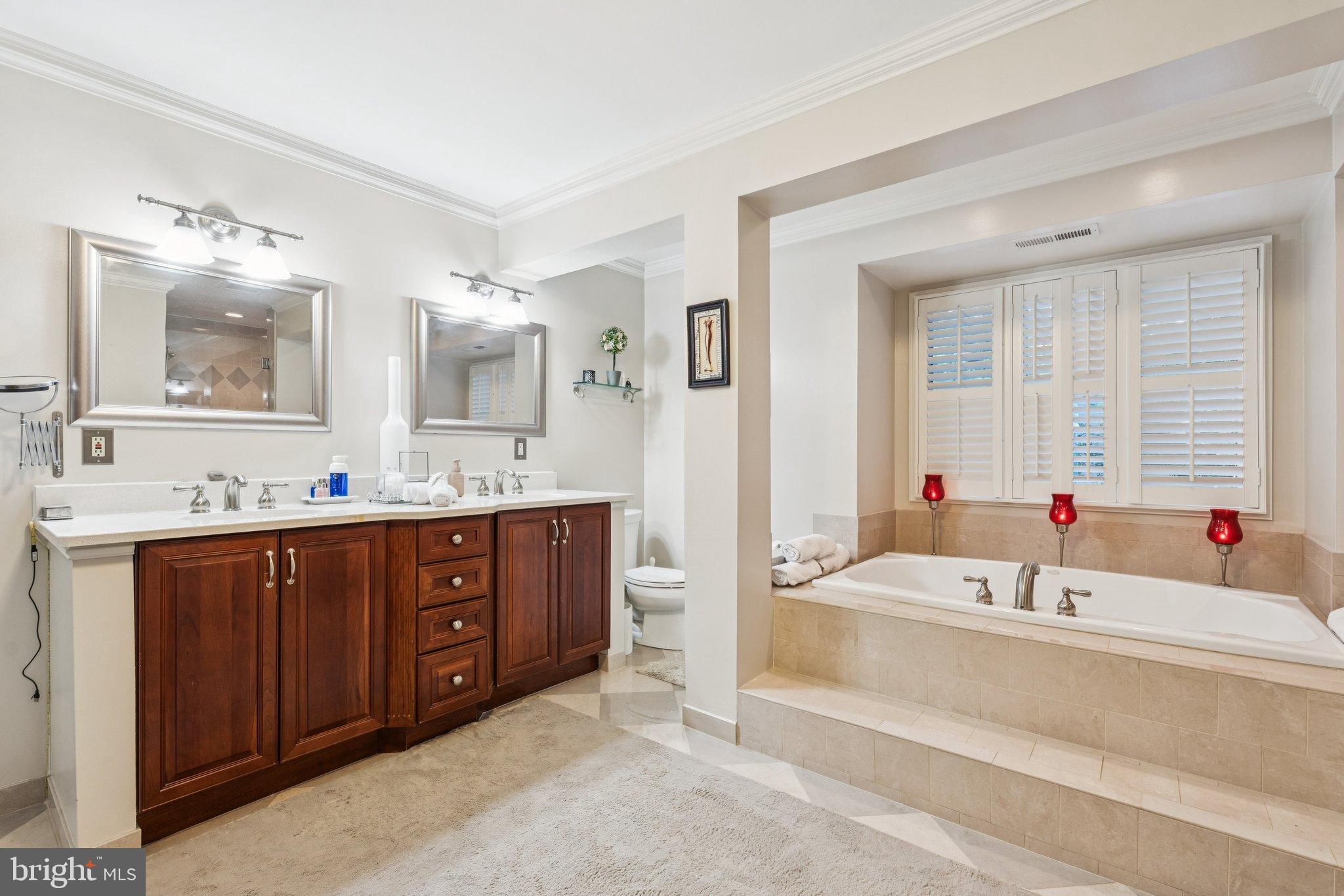 CASCADES - Residential Lease