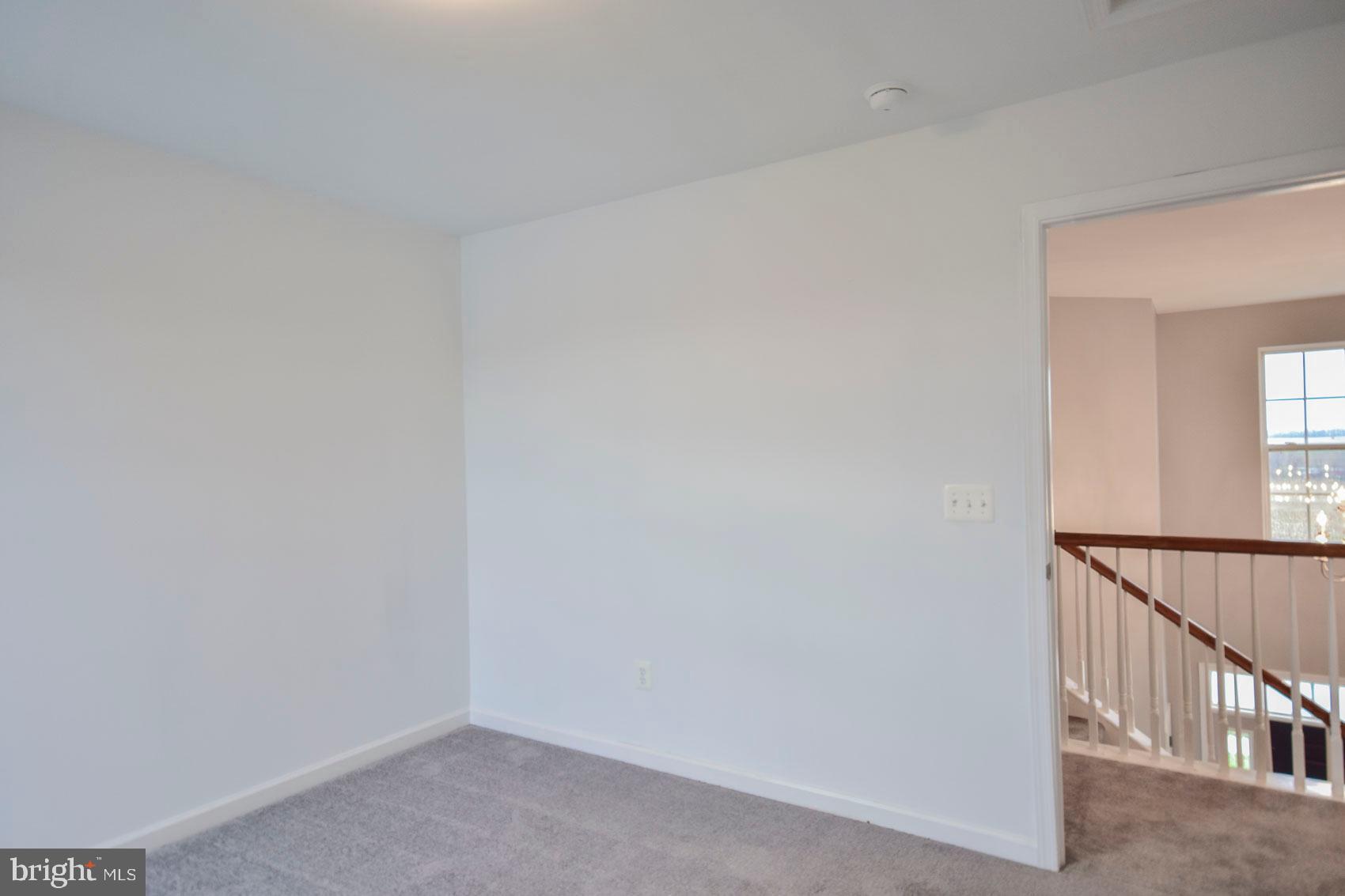 LAKELAND PLACE - Residential