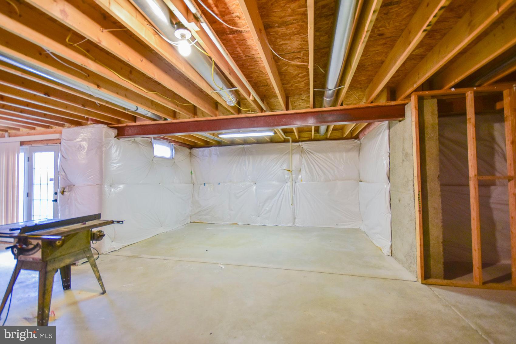 LAKELAND PLACE - Residential