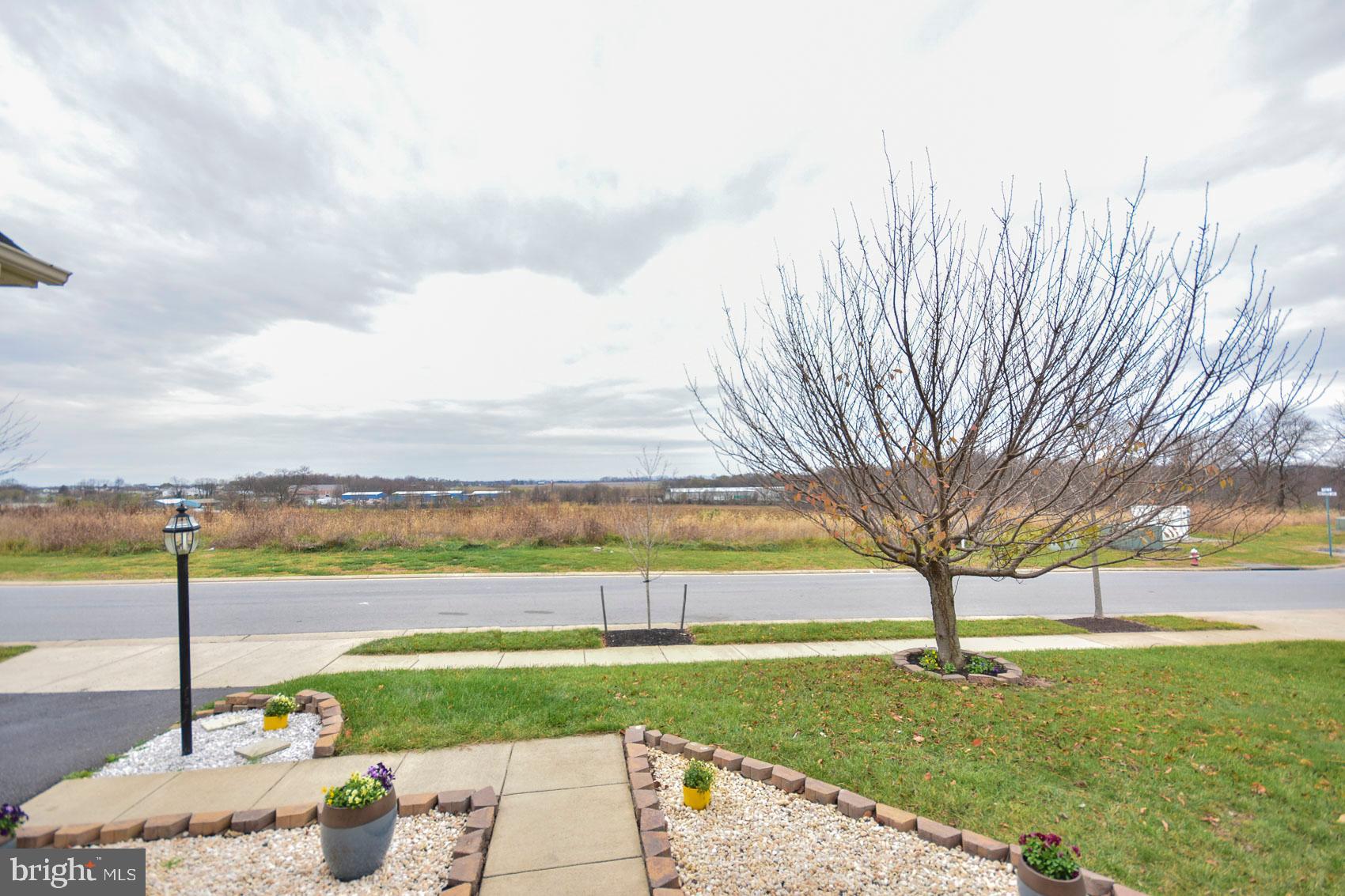 LAKELAND PLACE - Residential