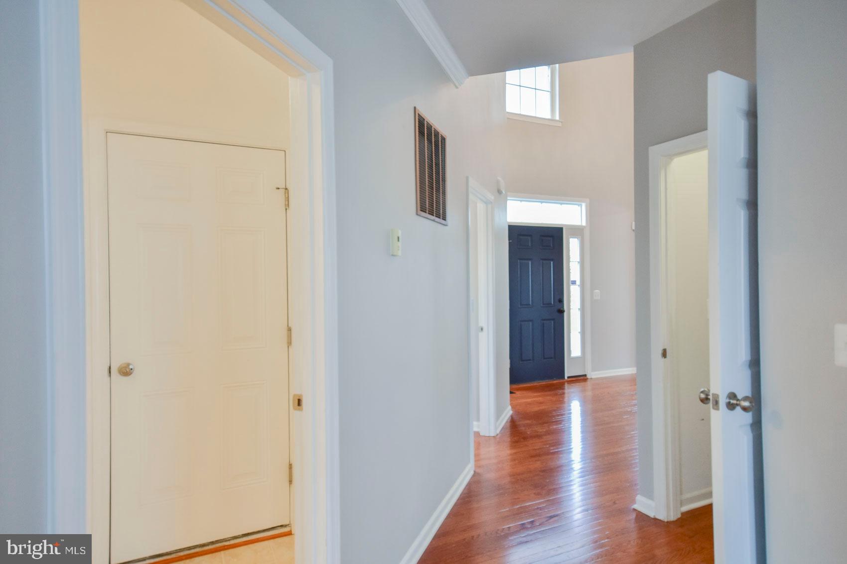 LAKELAND PLACE - Residential