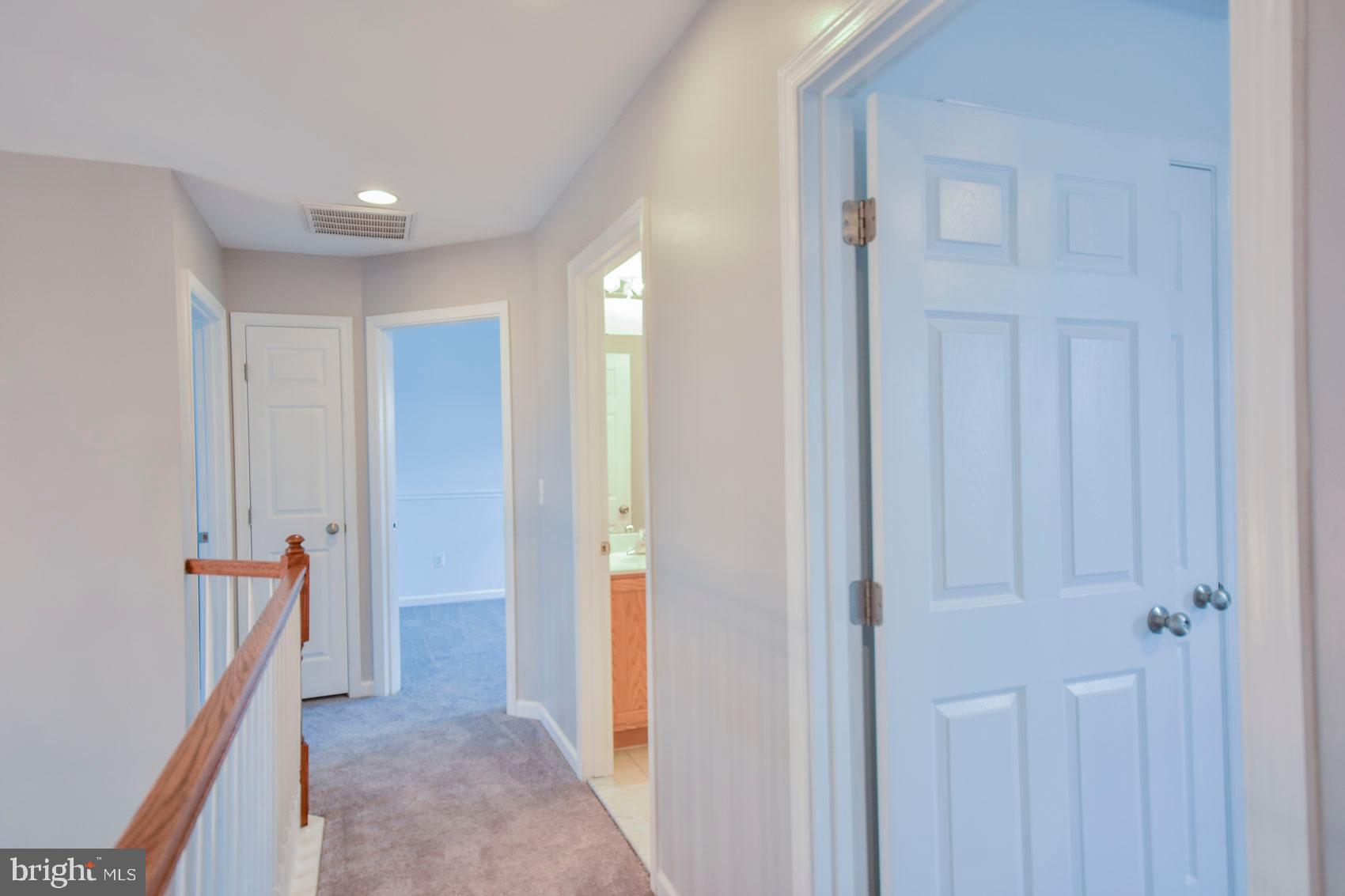 LAKELAND PLACE - Residential