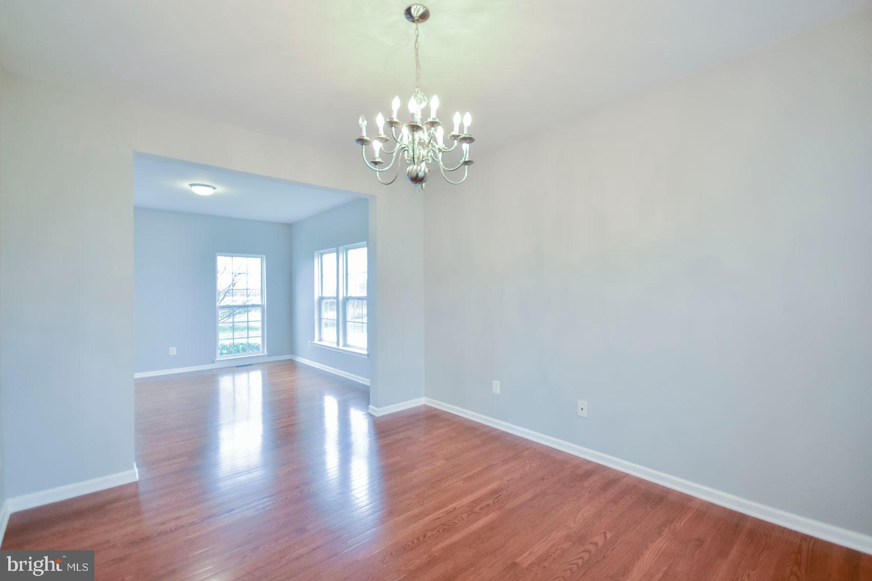 LAKELAND PLACE - Residential