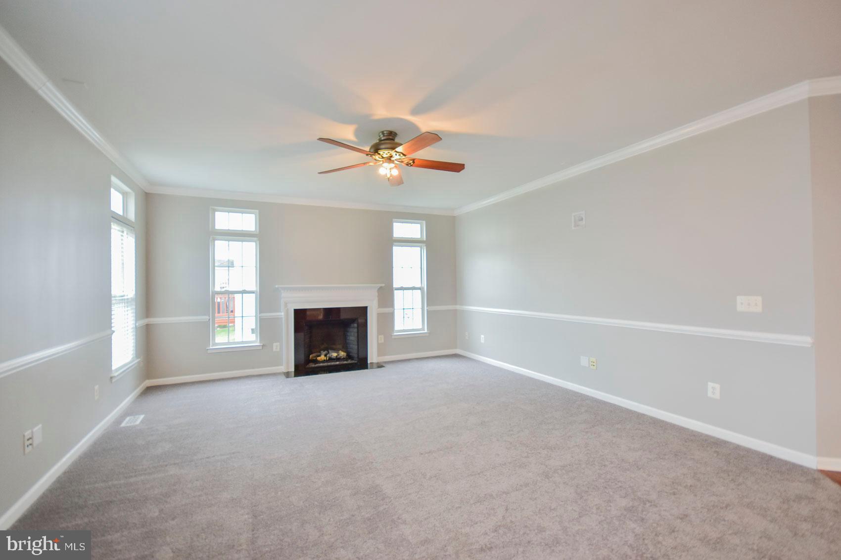 LAKELAND PLACE - Residential