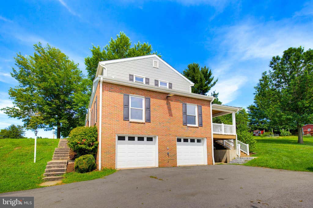 Photo of 133 Risser Road, BAINBRIDGE, PA 17502 (MLS # PALA2094204)