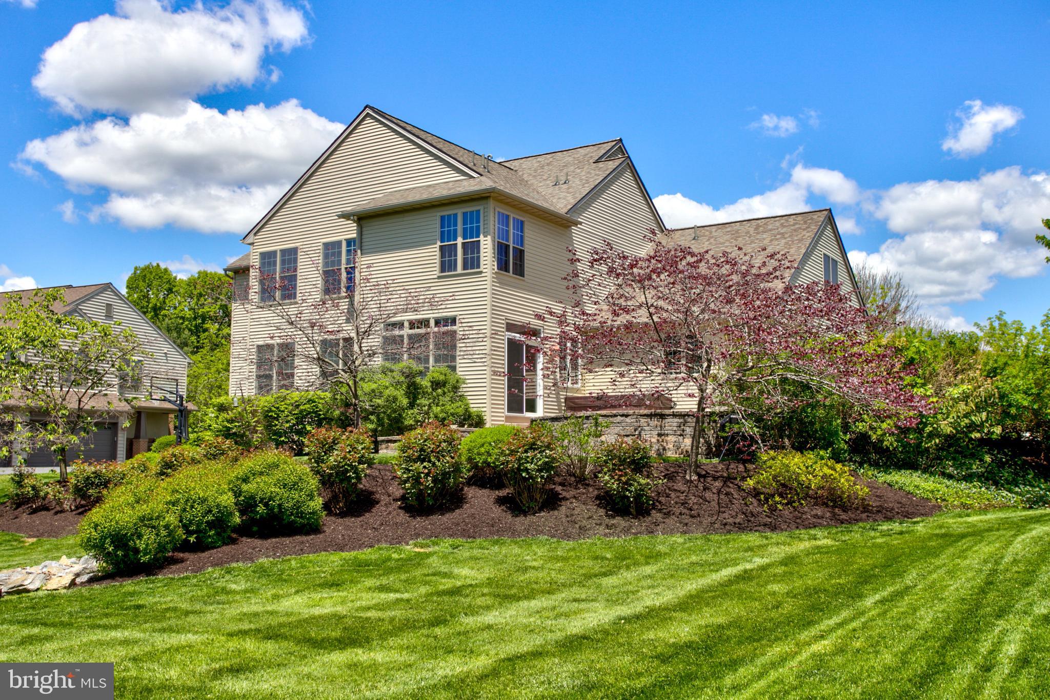 FARMINGTON WAY - Residential