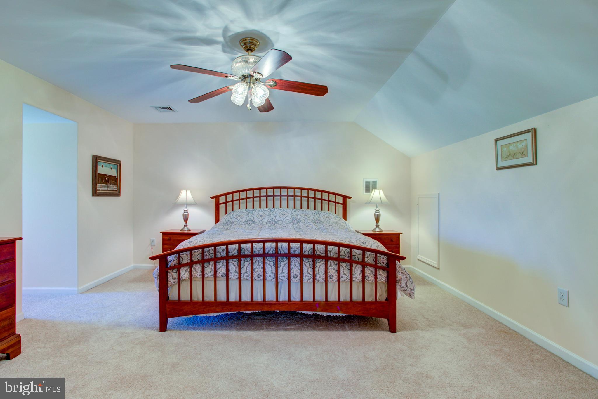 FARMINGTON WAY - Residential