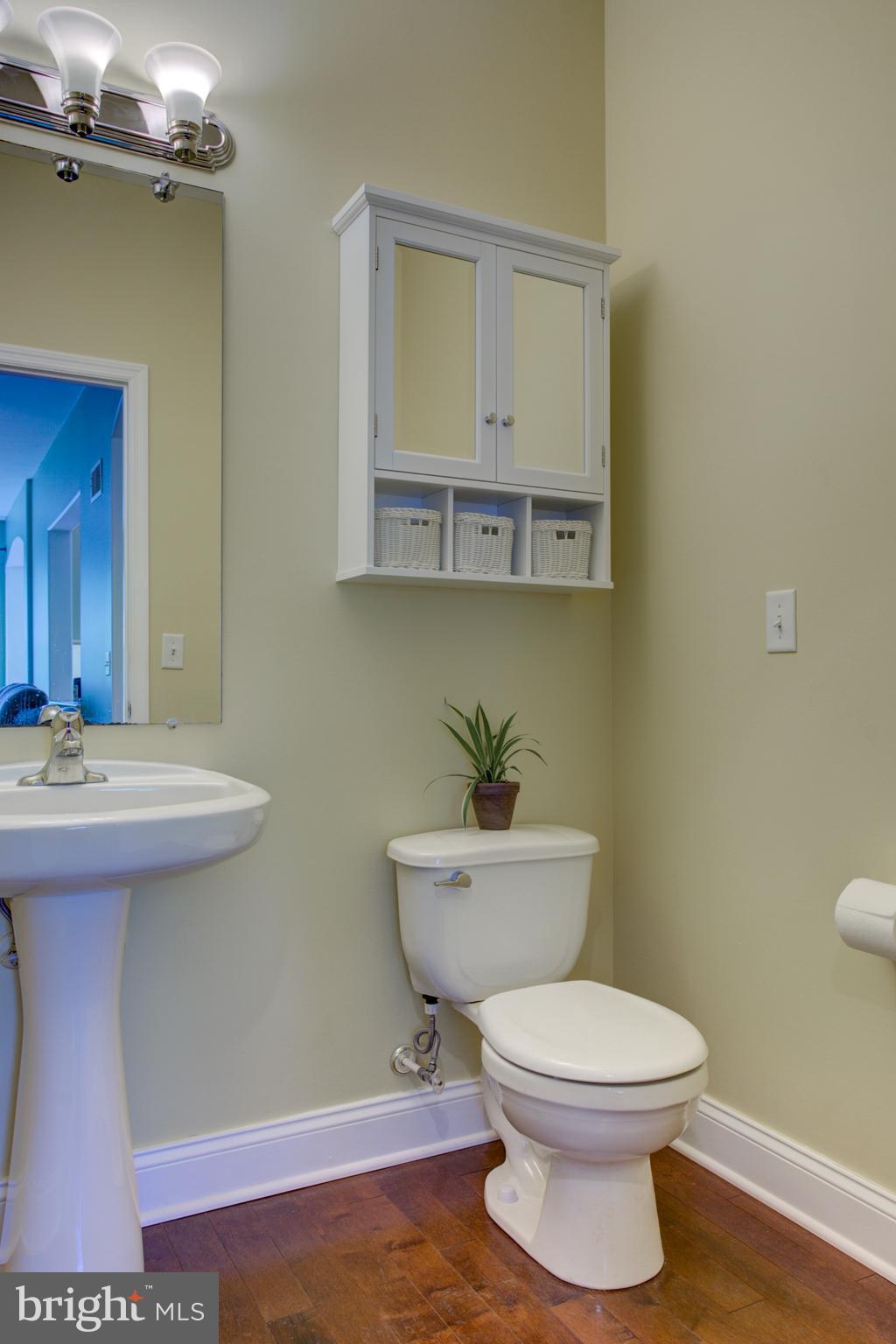 FARMINGTON WAY - Residential