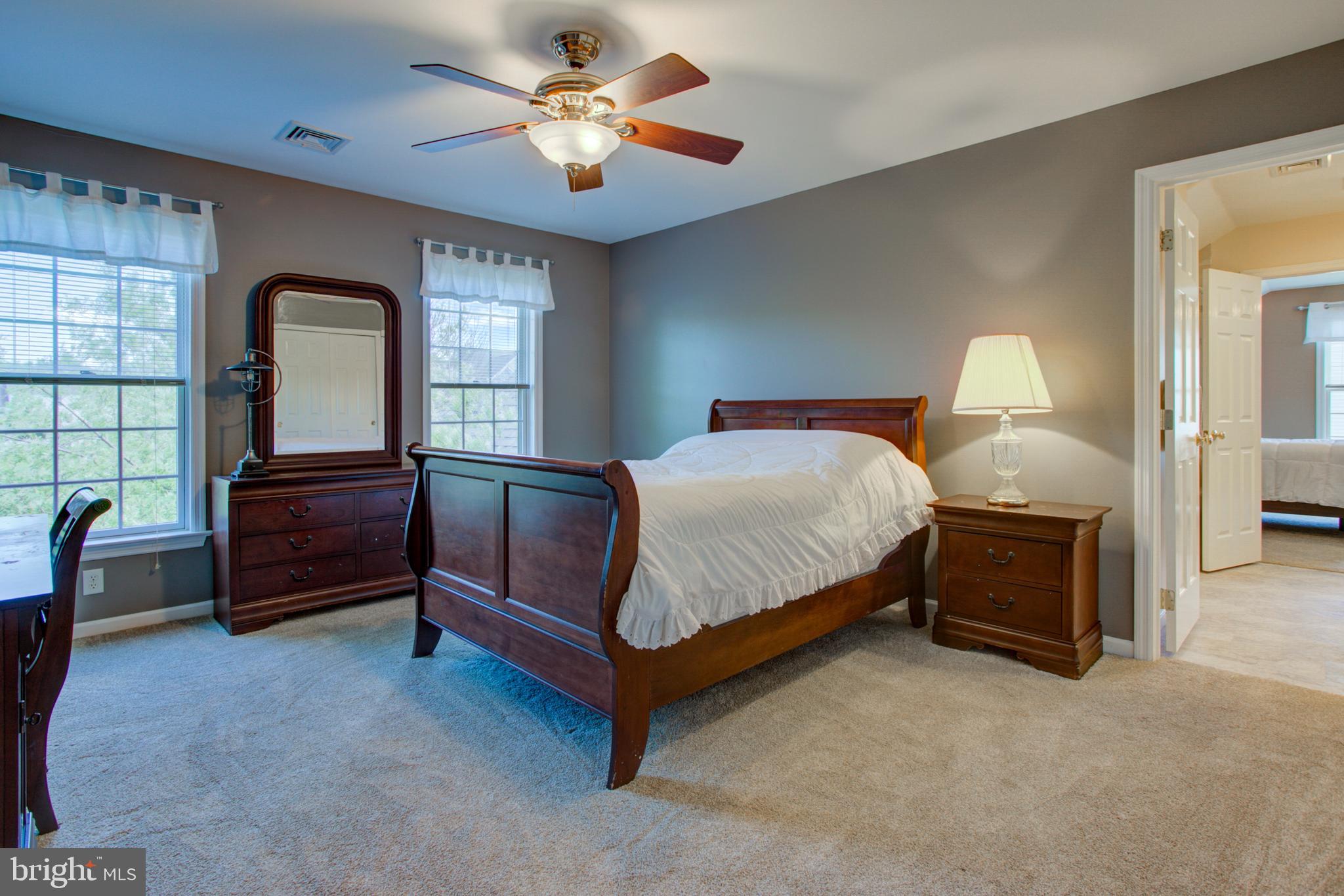 FARMINGTON WAY - Residential