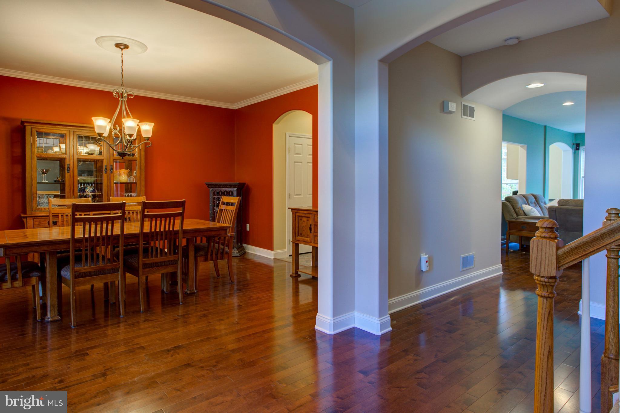 FARMINGTON WAY - Residential