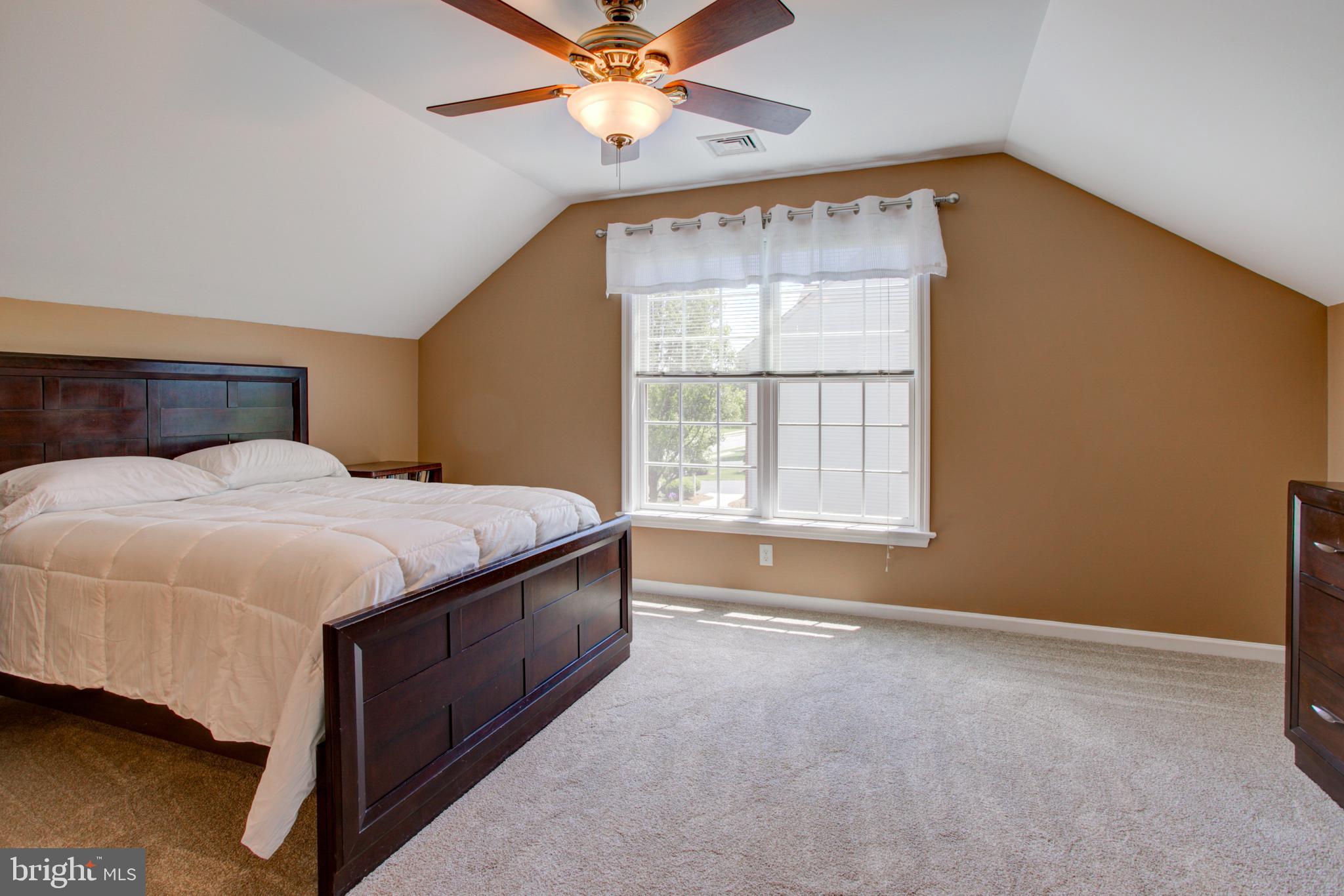 FARMINGTON WAY - Residential