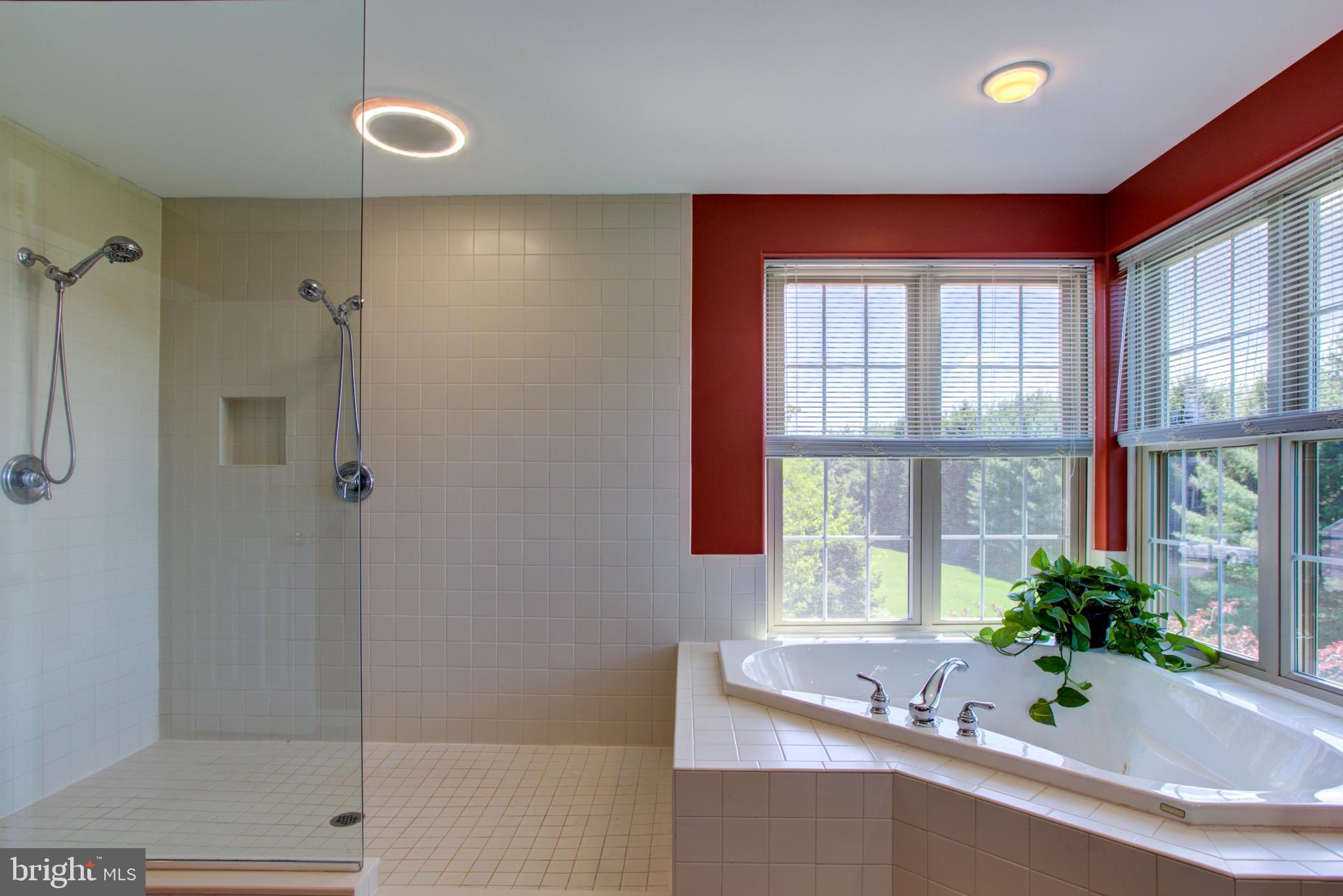 FARMINGTON WAY - Residential