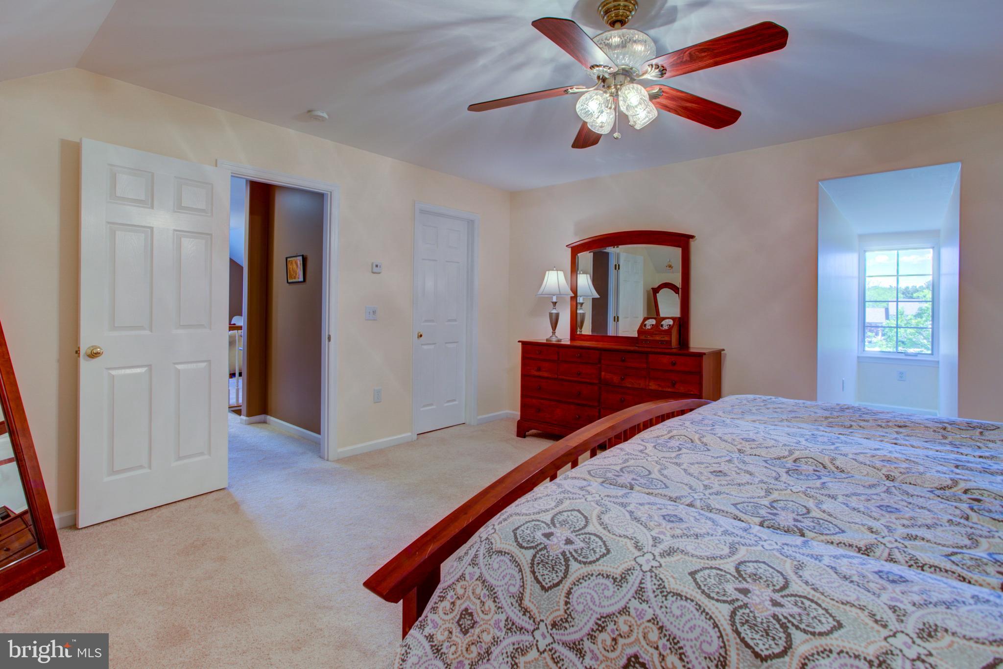 FARMINGTON WAY - Residential