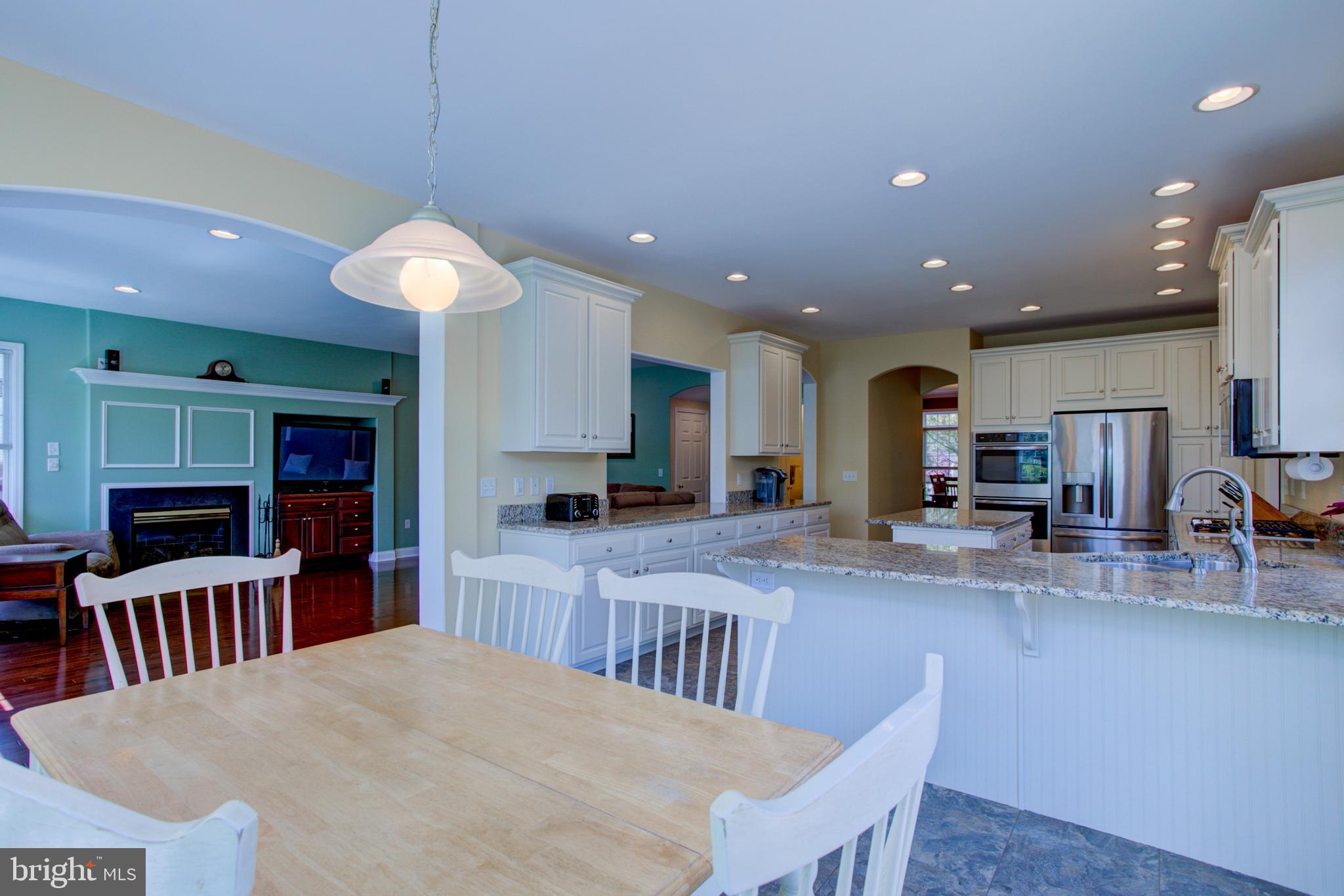 FARMINGTON WAY - Residential