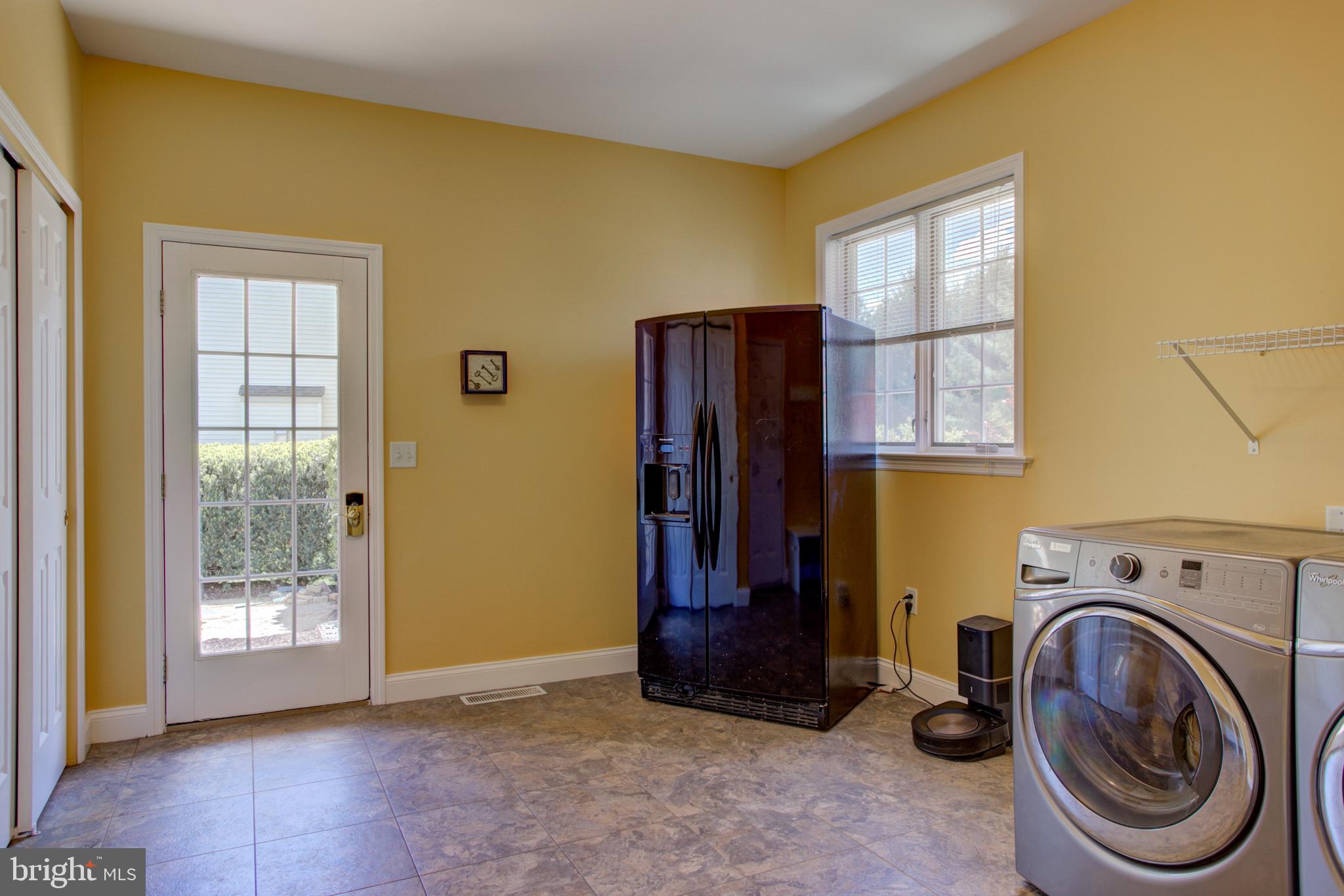 FARMINGTON WAY - Residential