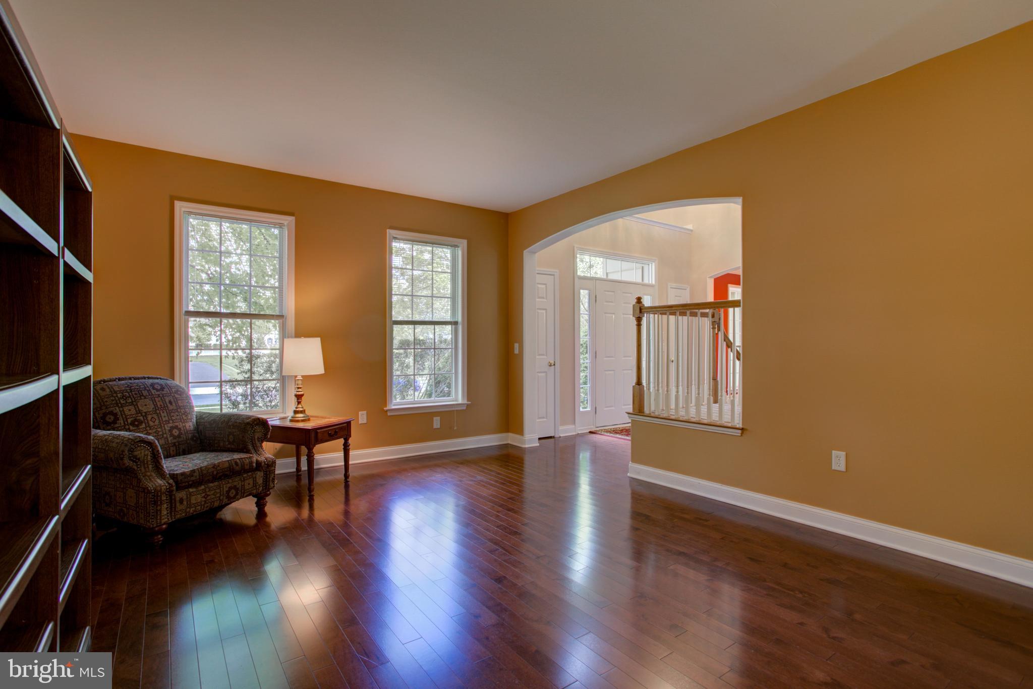 FARMINGTON WAY - Residential