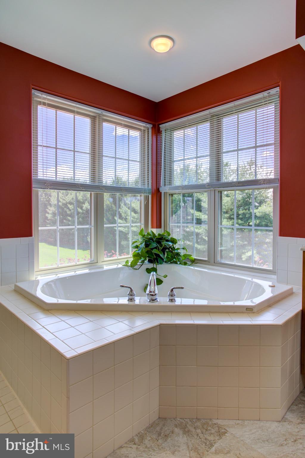 FARMINGTON WAY - Residential