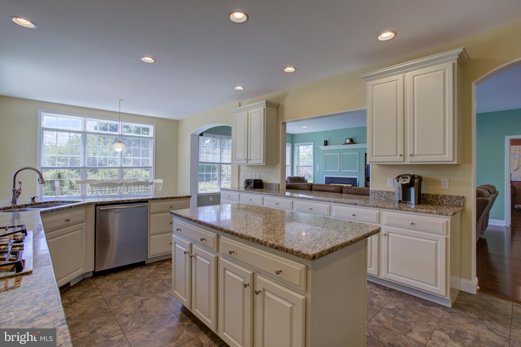 FARMINGTON WAY - Residential