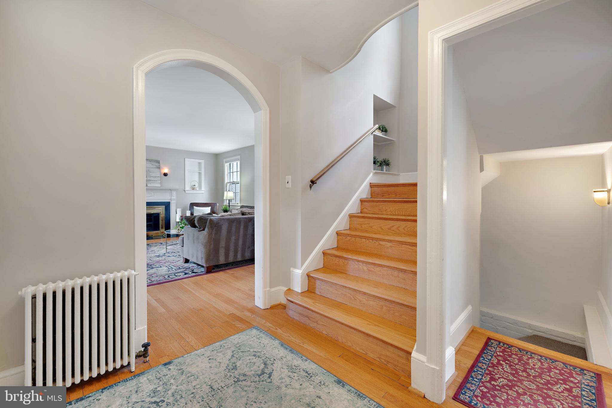 WOODSIDE PARK - Residential