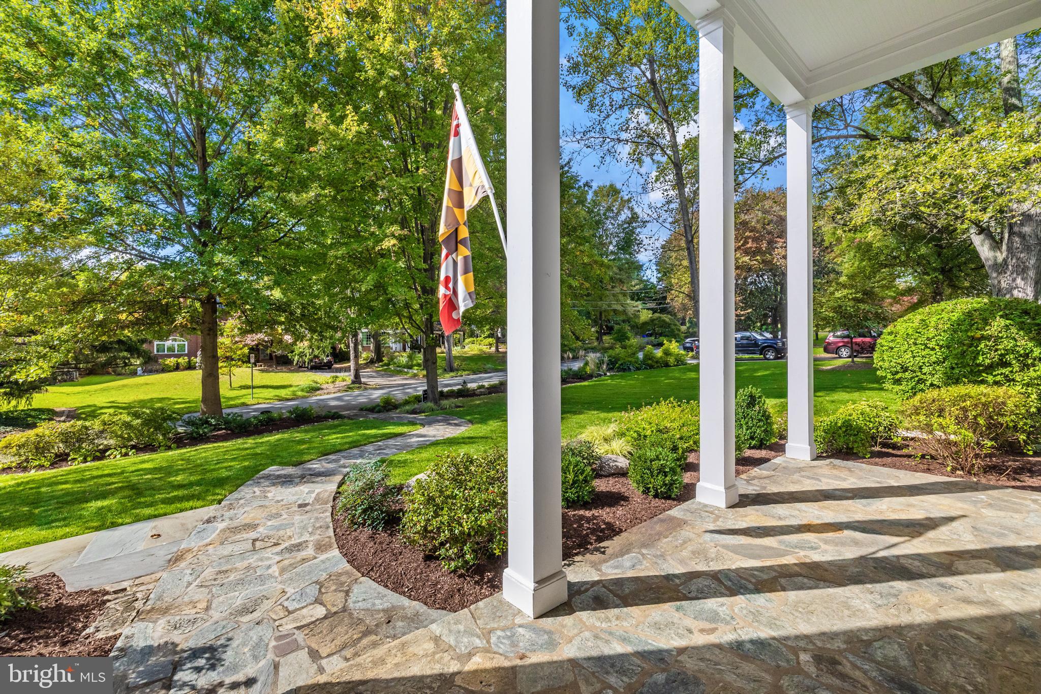 WOODSIDE PARK - Residential