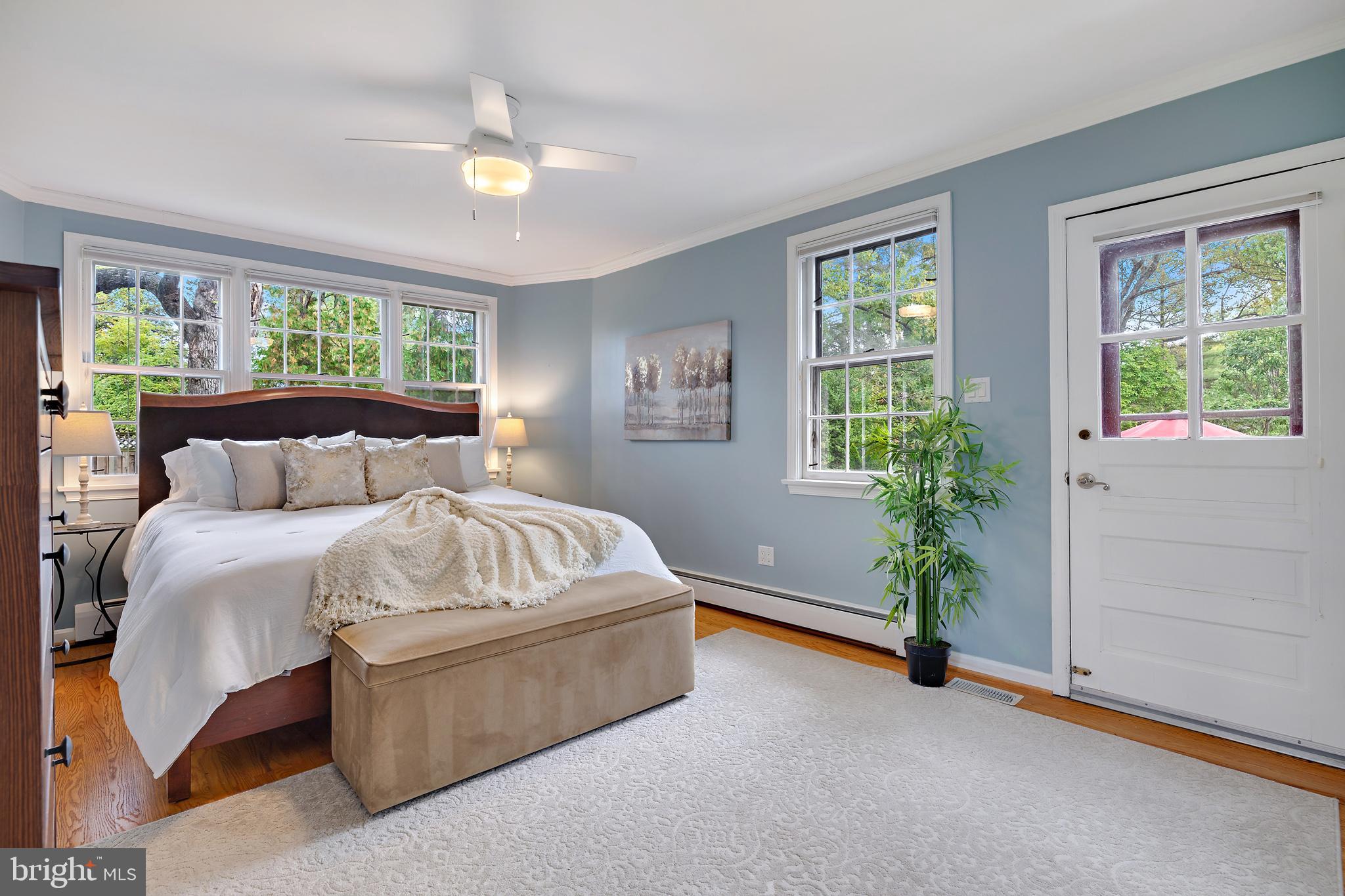 WOODSIDE PARK - Residential