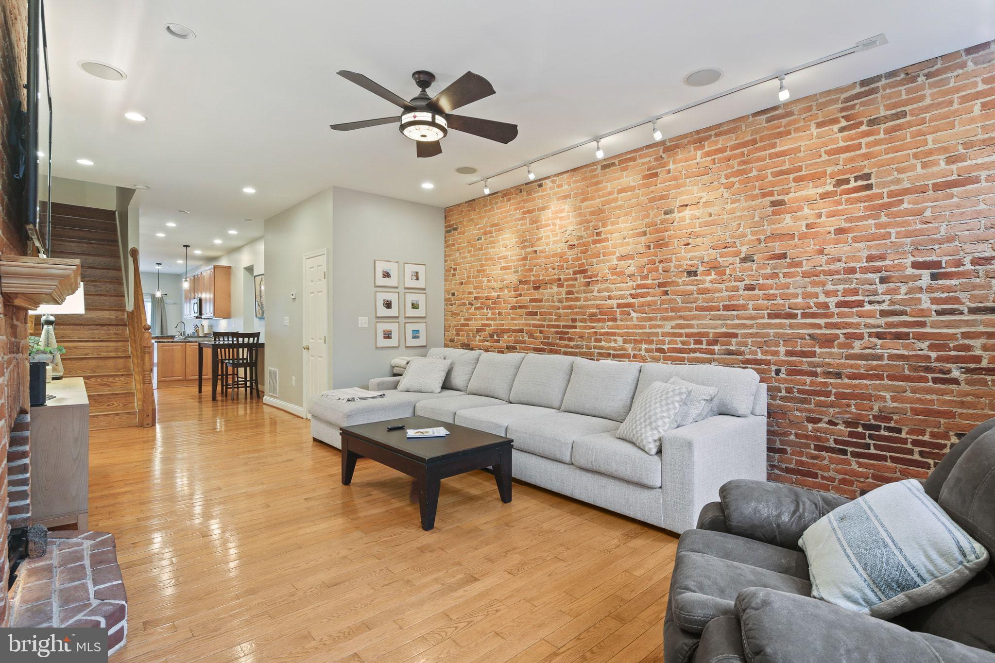 1511 S CHARLES STREET