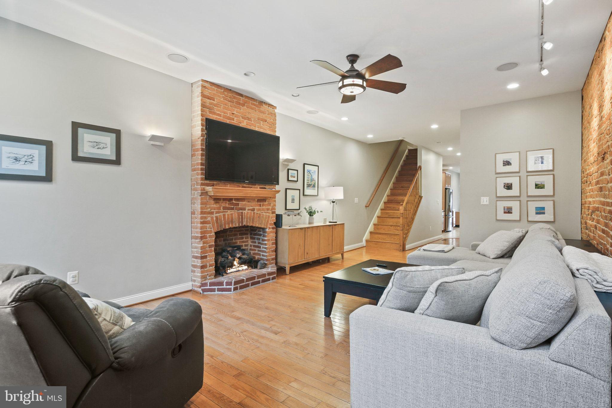 1511 S CHARLES STREET