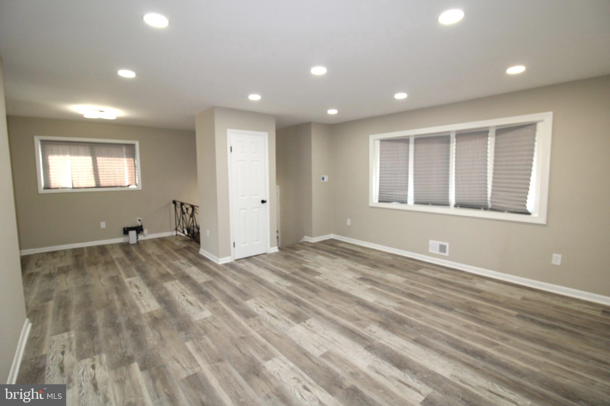 ROGERS HEIGHTS - Residential