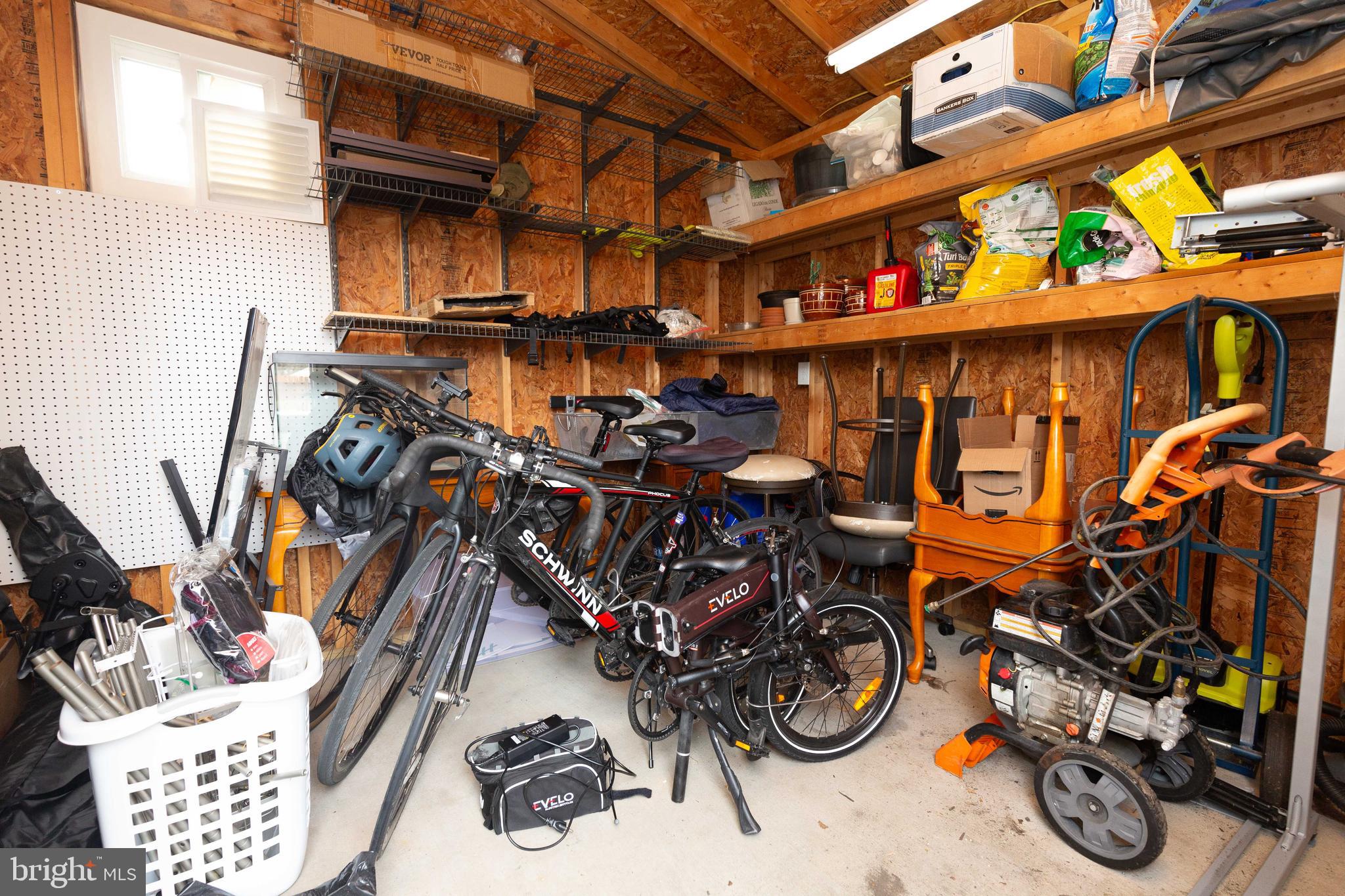 ASPEN MEADOWS - Residential