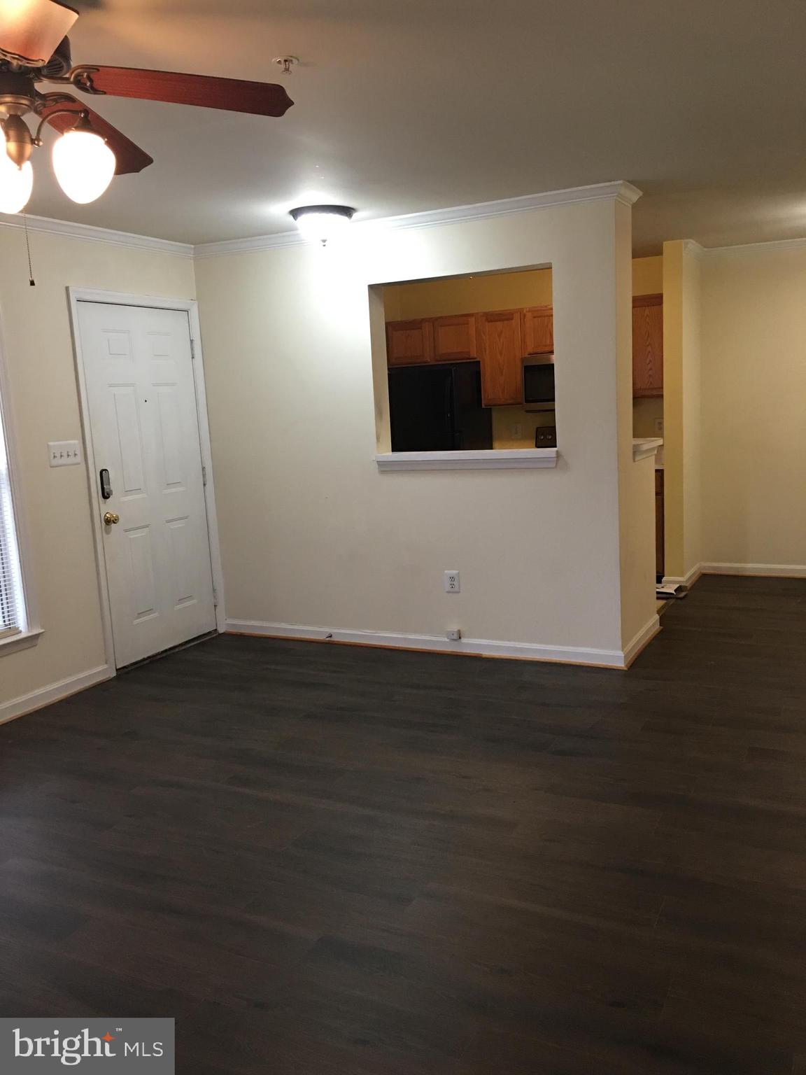 VISTAS AT WASHINGTONIAN WOODS - Residential Lease