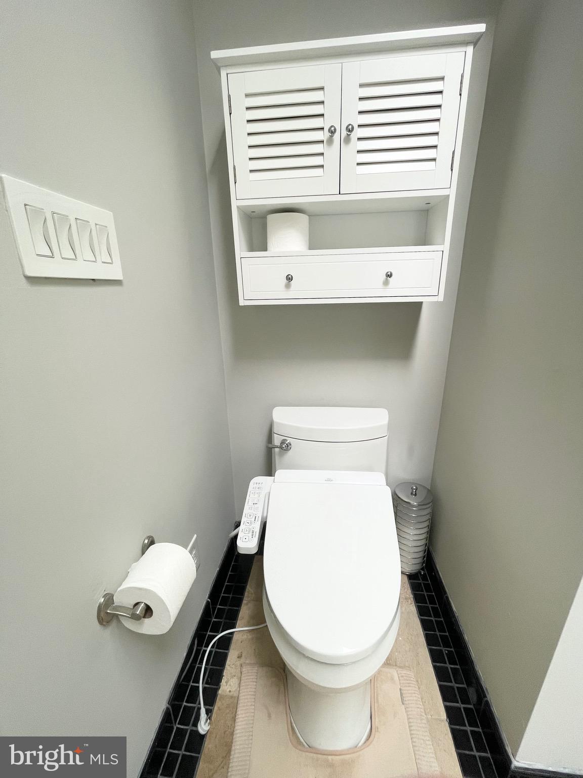 CHANTILLY HIGHLANDS - Residential Lease