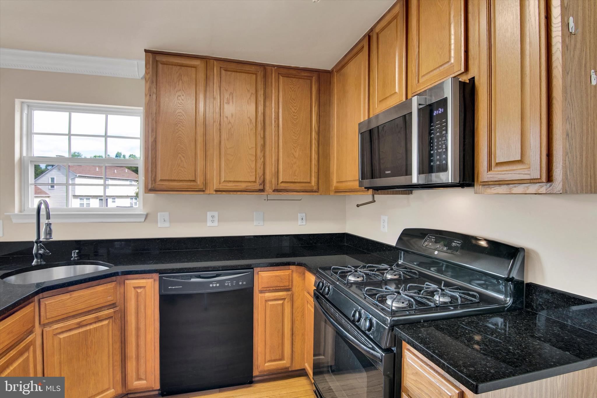 DALE CITY - Residential Lease