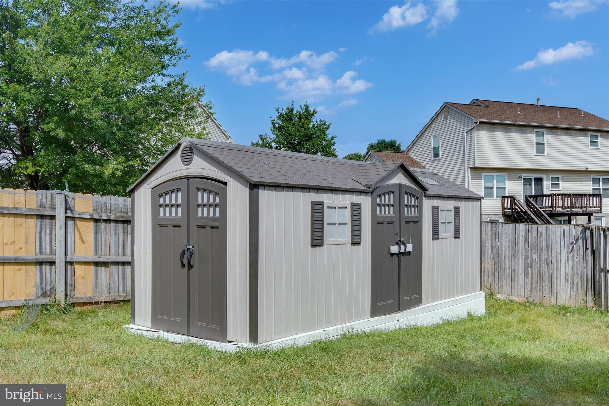 DALE CITY - Residential Lease