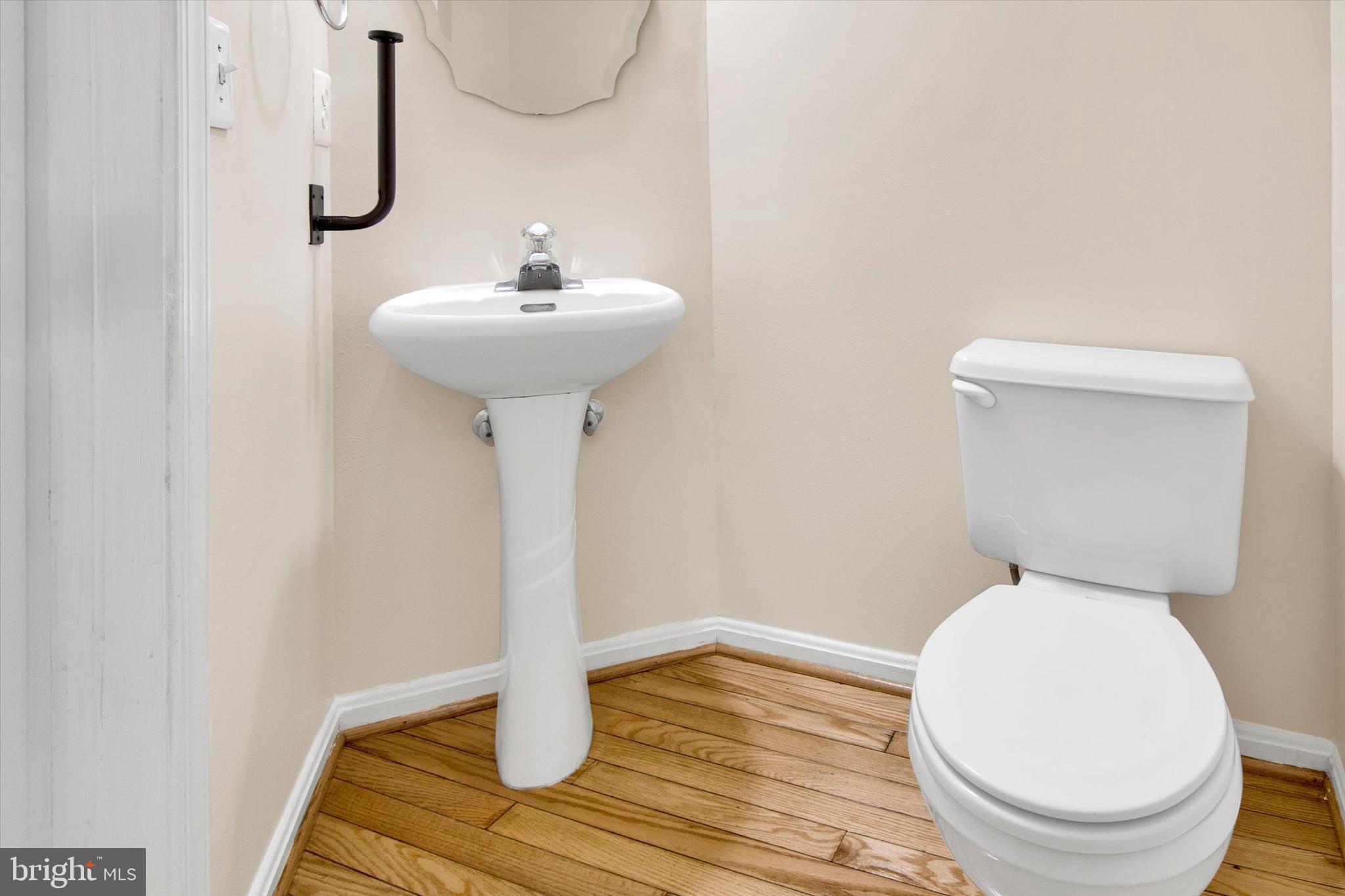 DALE CITY - Residential Lease