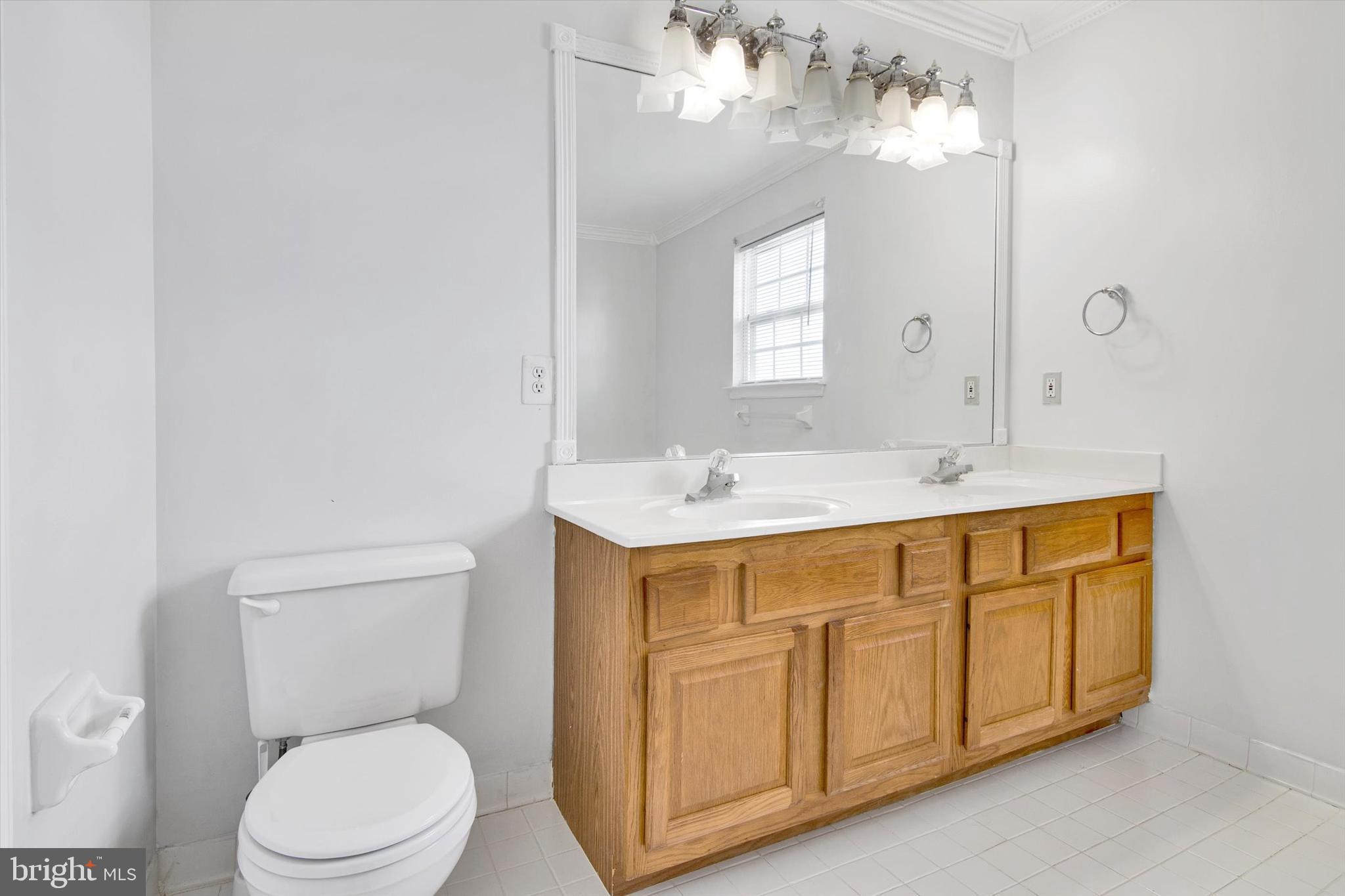 DALE CITY - Residential Lease