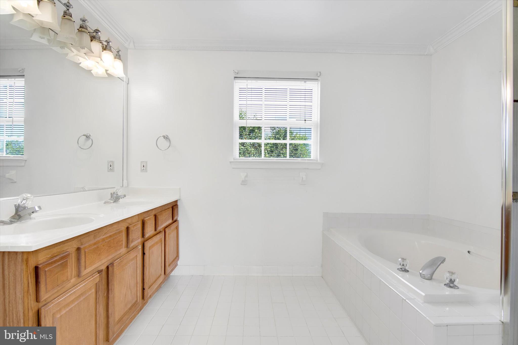 DALE CITY - Residential Lease