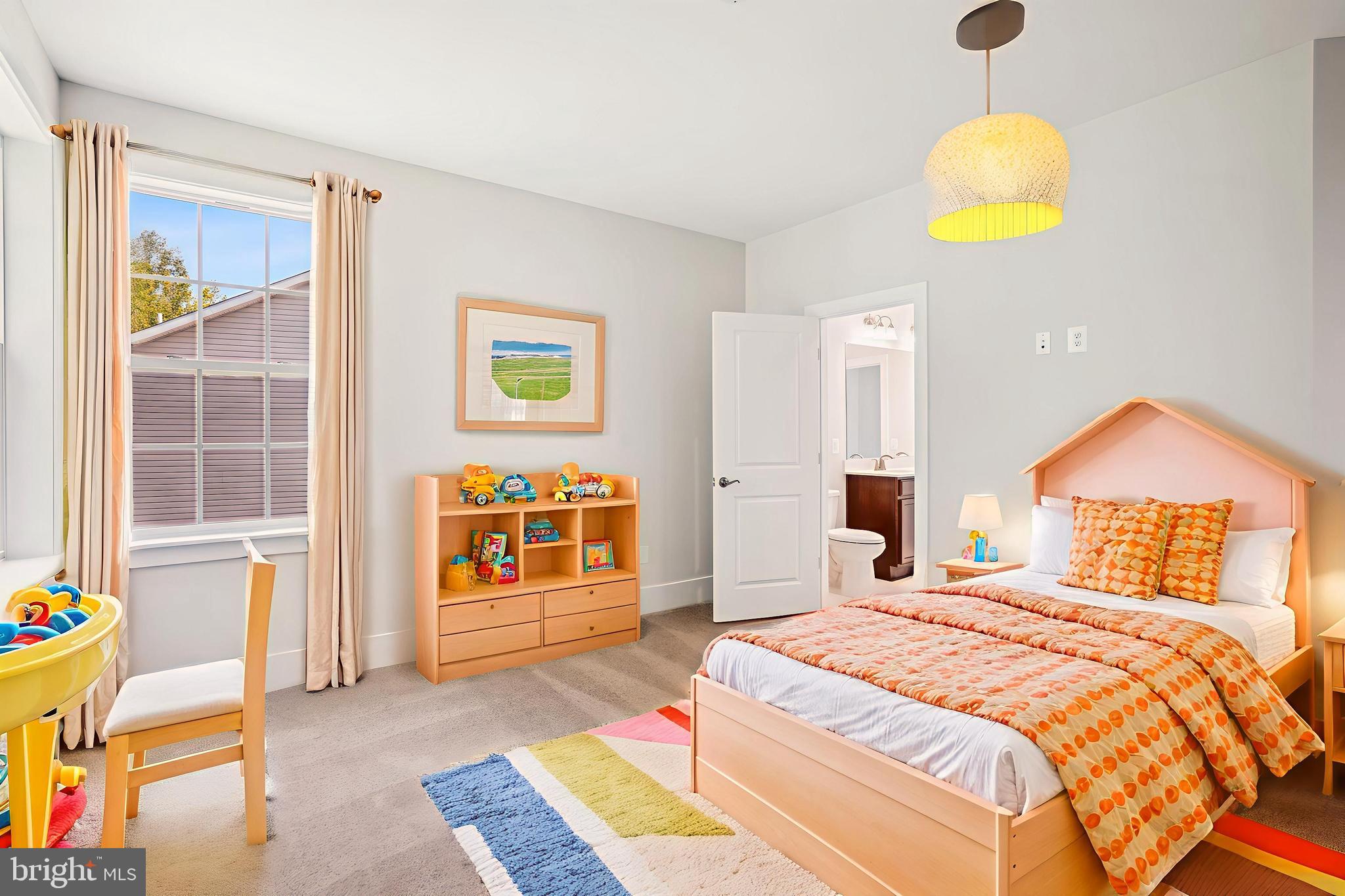 FAIRVIEW MANOR - Residential