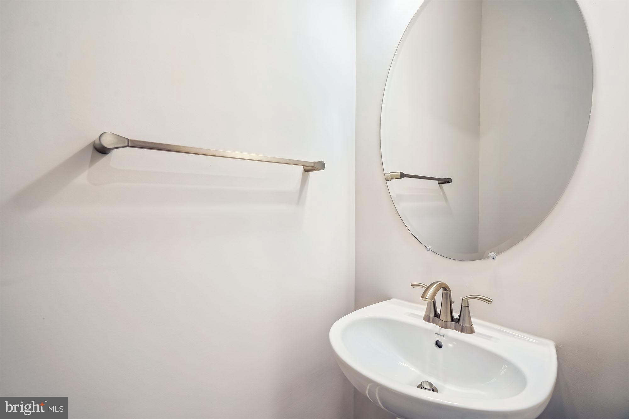 FAIRVIEW MANOR - Residential