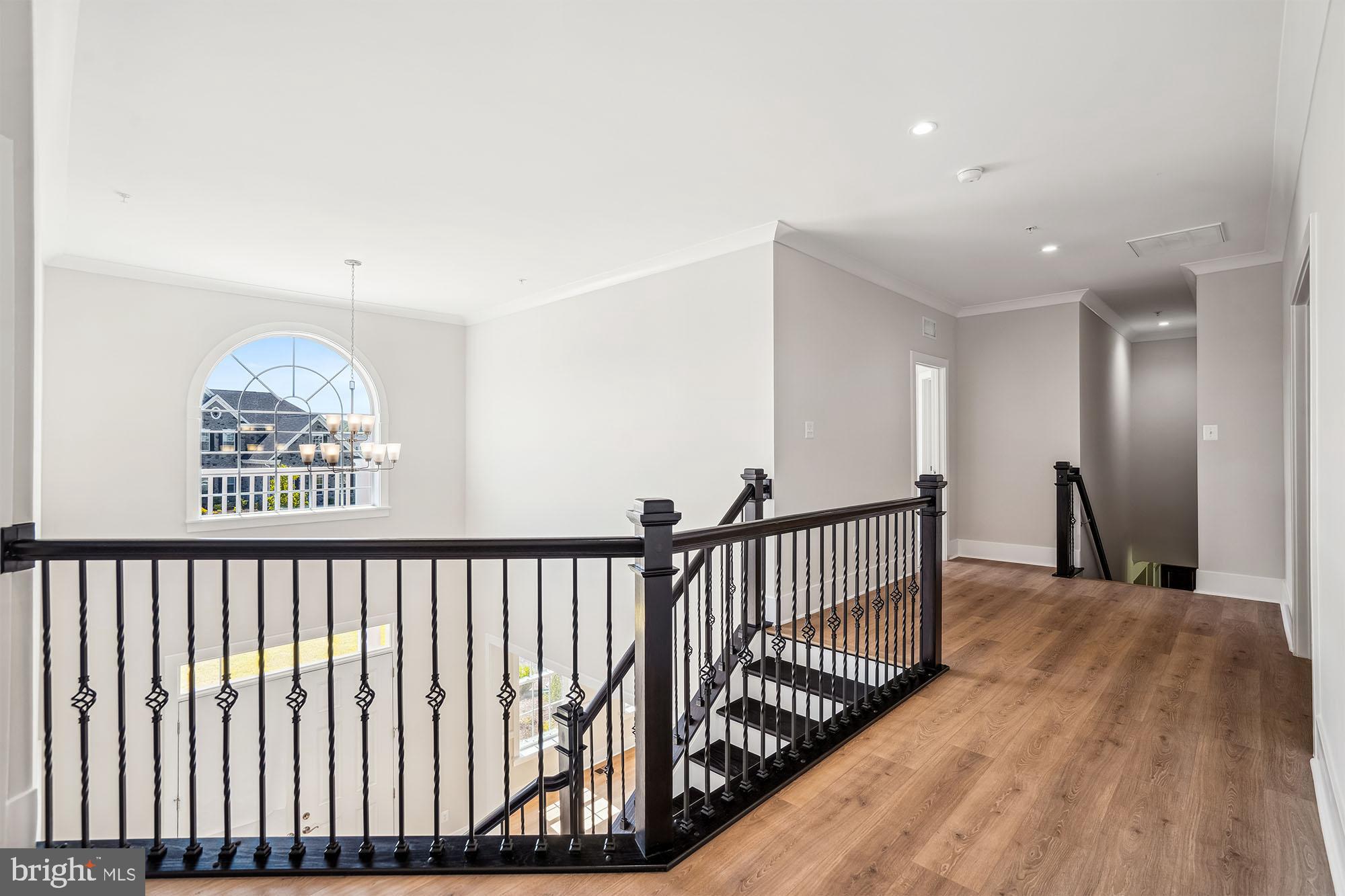 FAIRVIEW MANOR - Residential