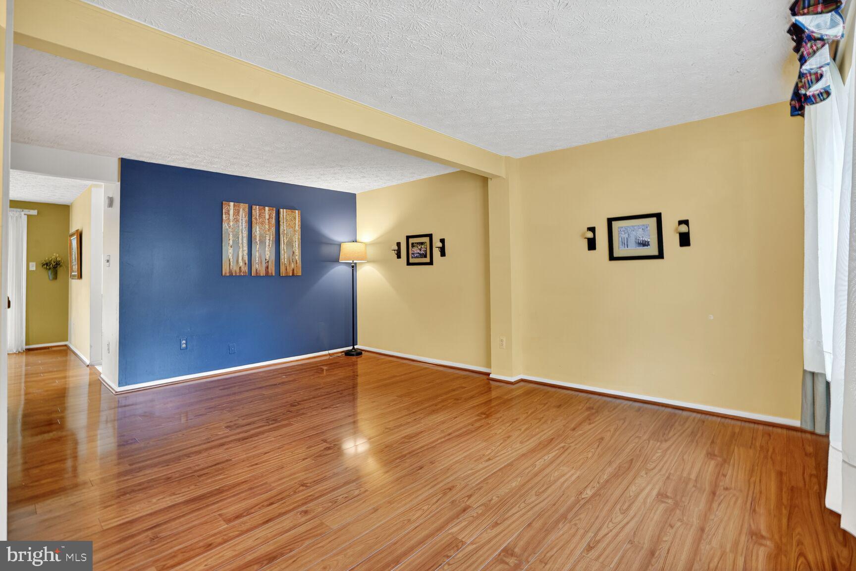 3642 WOODHAVEN COURT