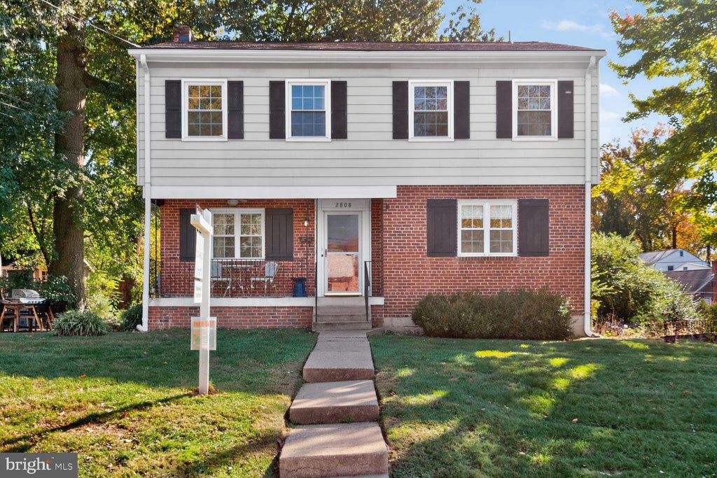 Photo of 2808 Ivydale Street, SILVER SPRING, MD 20902 (MLS # MDMC2261080)