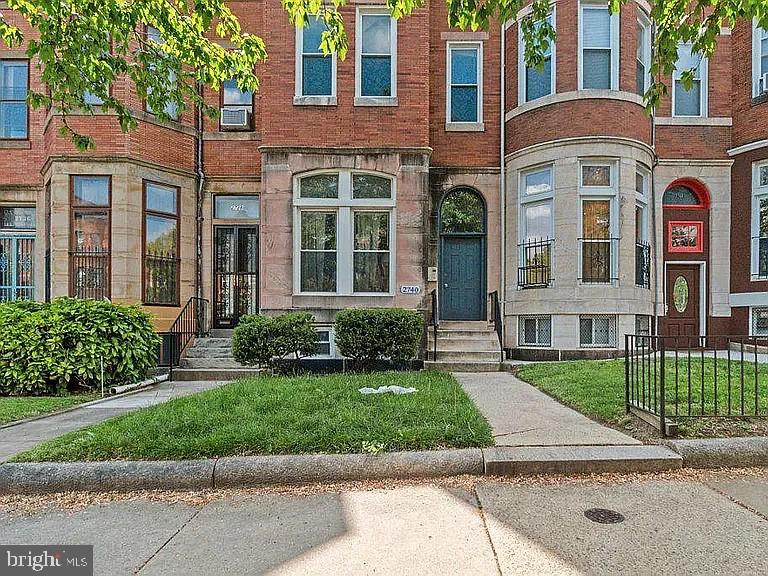 CHARLES VILLAGE - Residential Lease