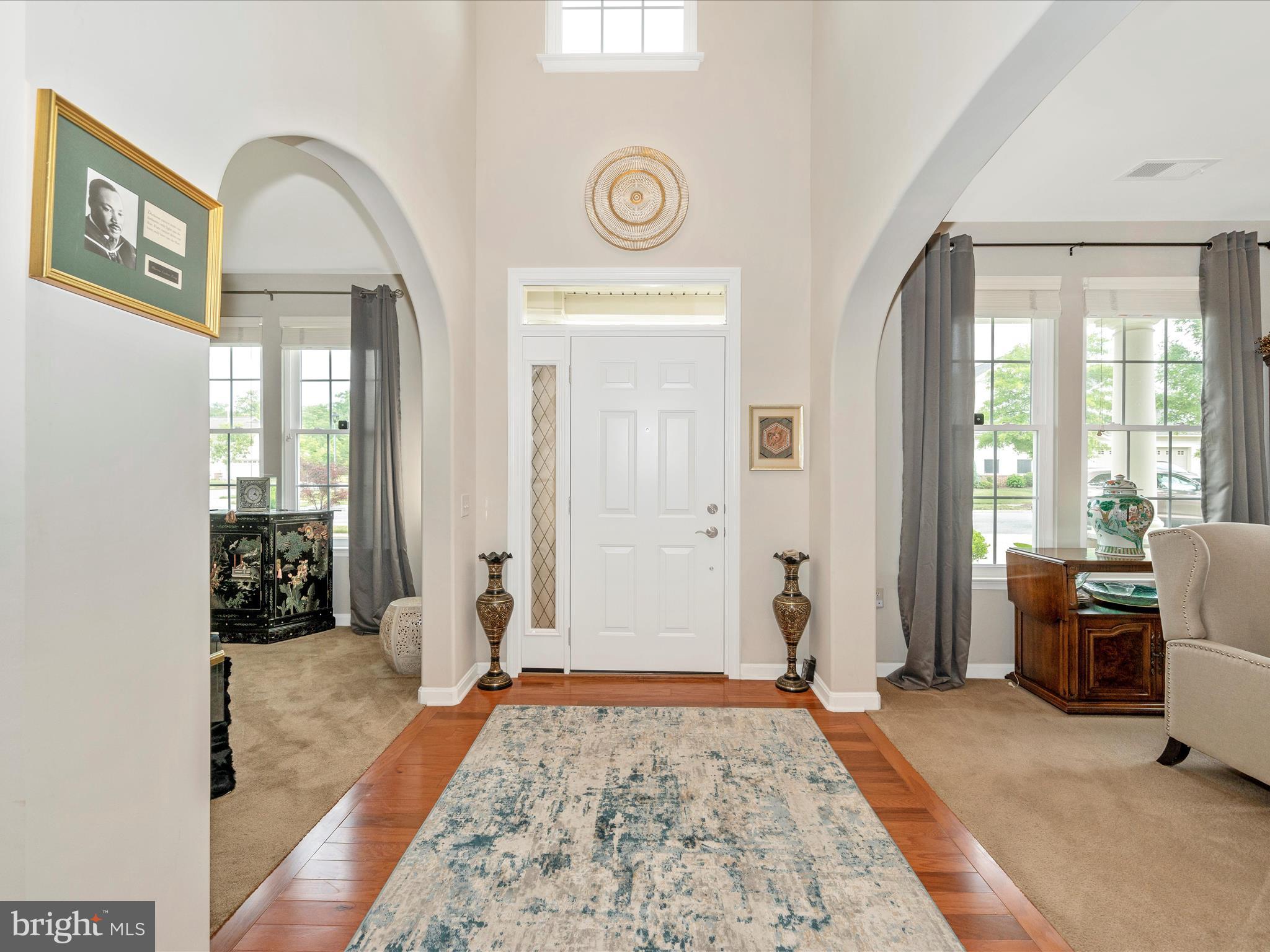 CENTRAL PARKE COLONIAL CHARLES - Residential