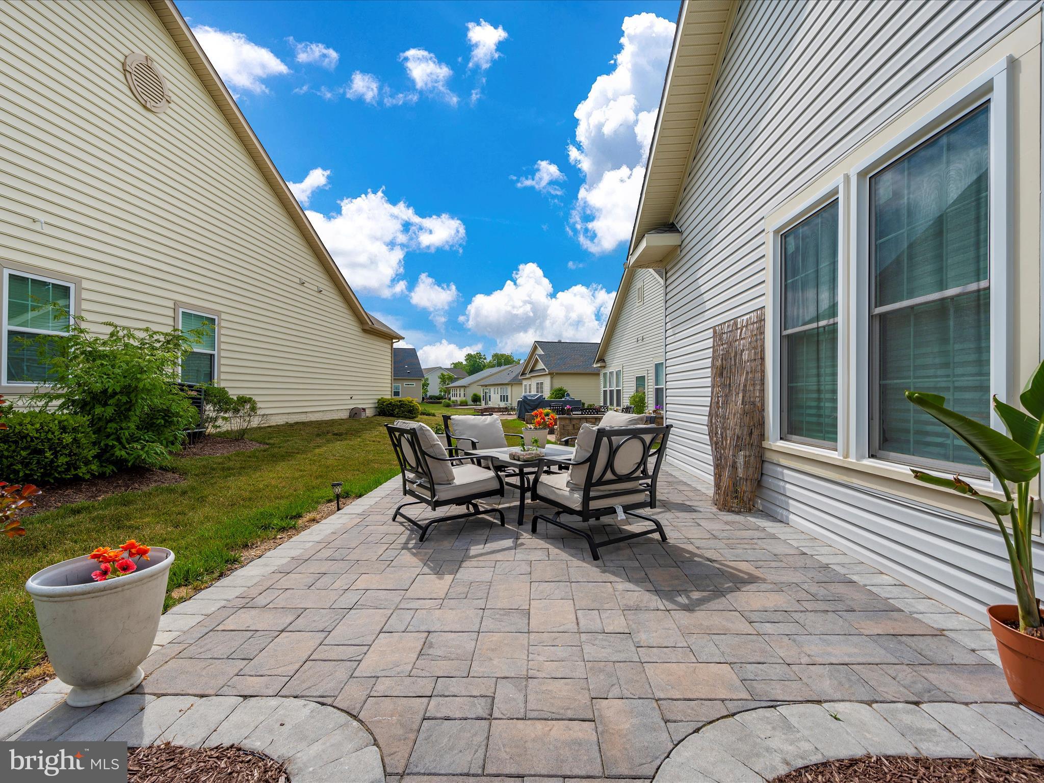 CENTRAL PARKE COLONIAL CHARLES - Residential