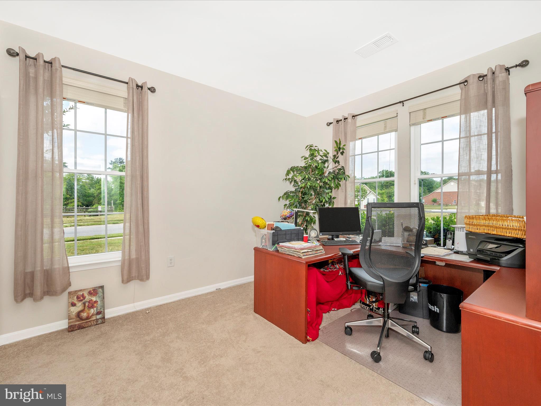 CENTRAL PARKE COLONIAL CHARLES - Residential